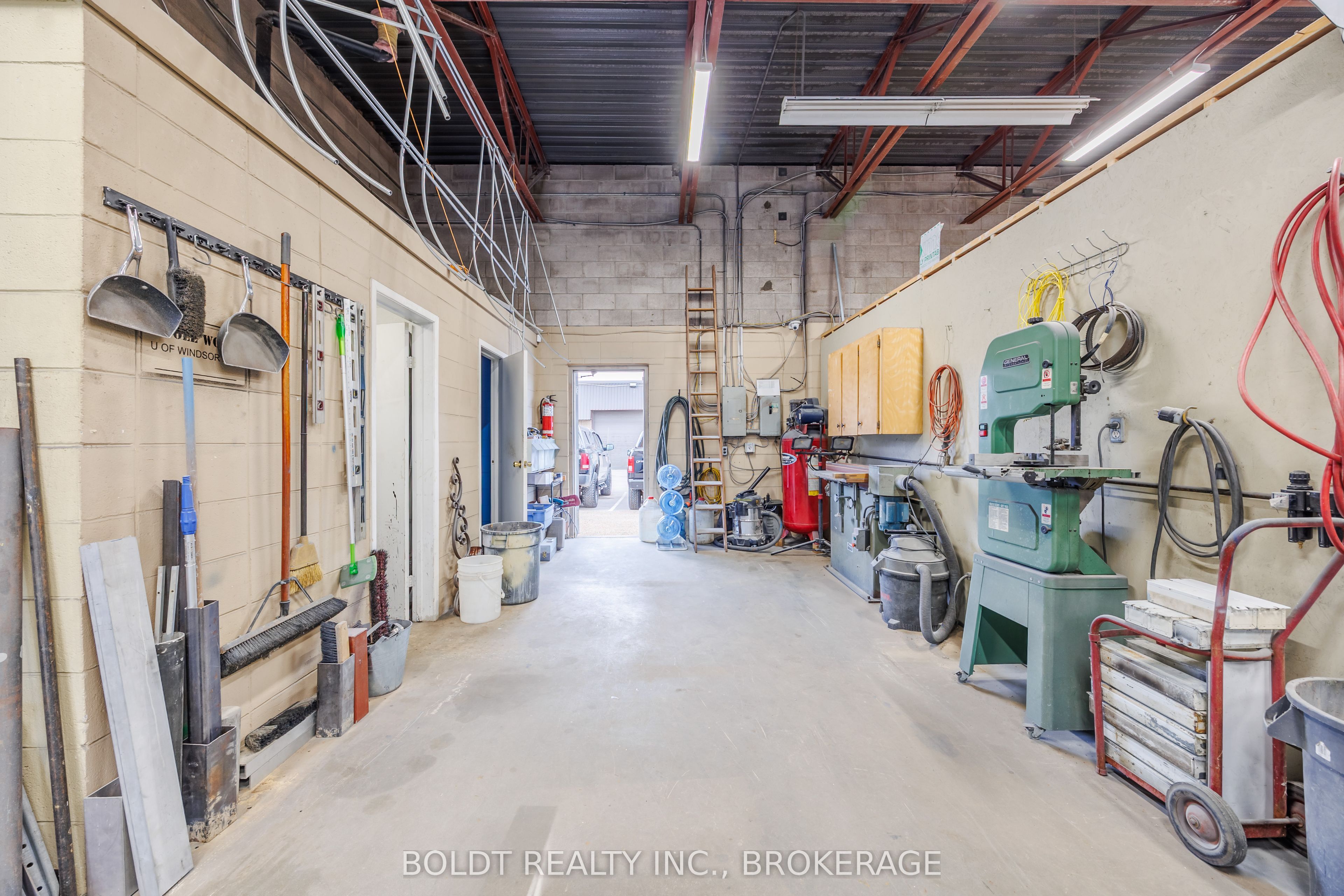 52 Scott Street W 3 Property Photo 14