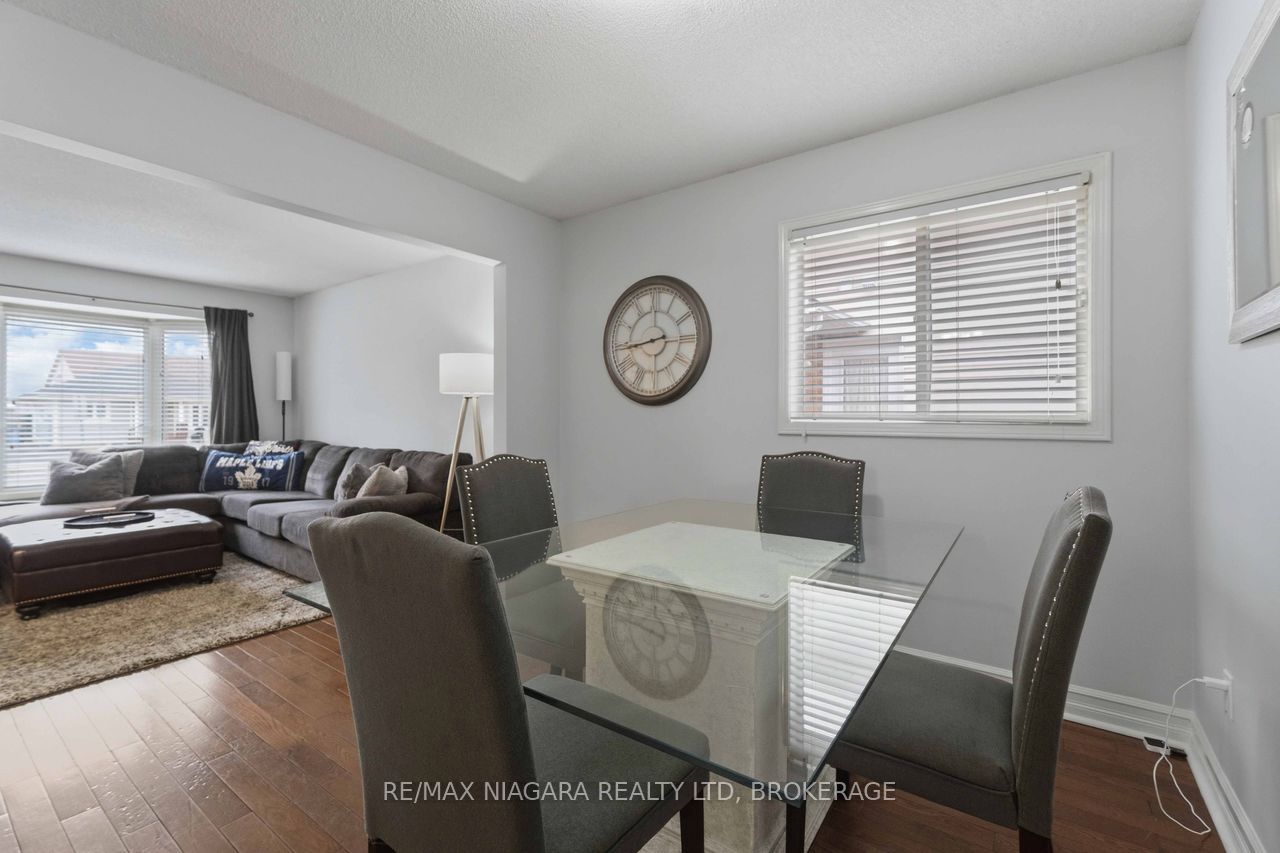 41 Eastwood Drive Property Photo 11