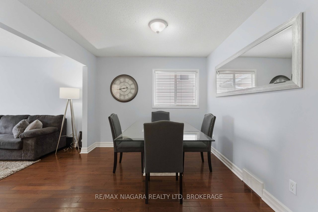 41 Eastwood Drive Property Photo 13