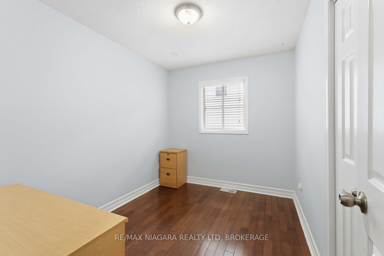 41 Eastwood Drive Property Photo 24