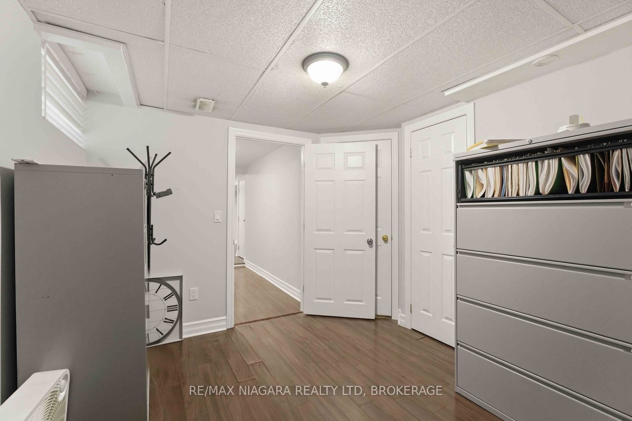 41 Eastwood Drive Property Photo 28