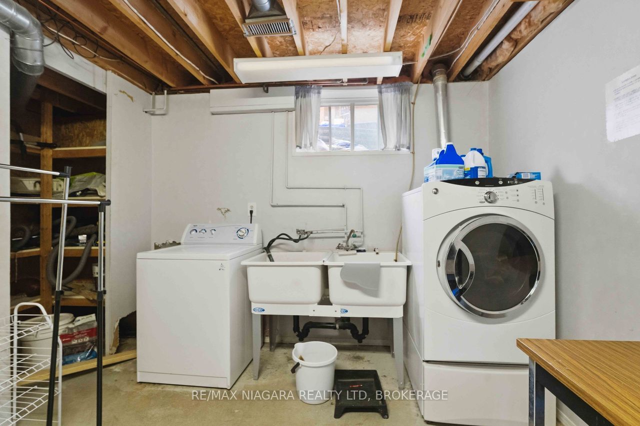 41 Eastwood Drive Property Photo 36