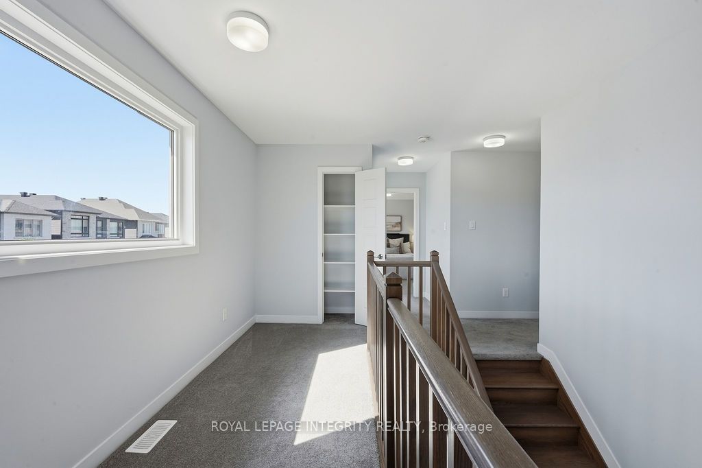 660 Fenwick Way Property Photo 33