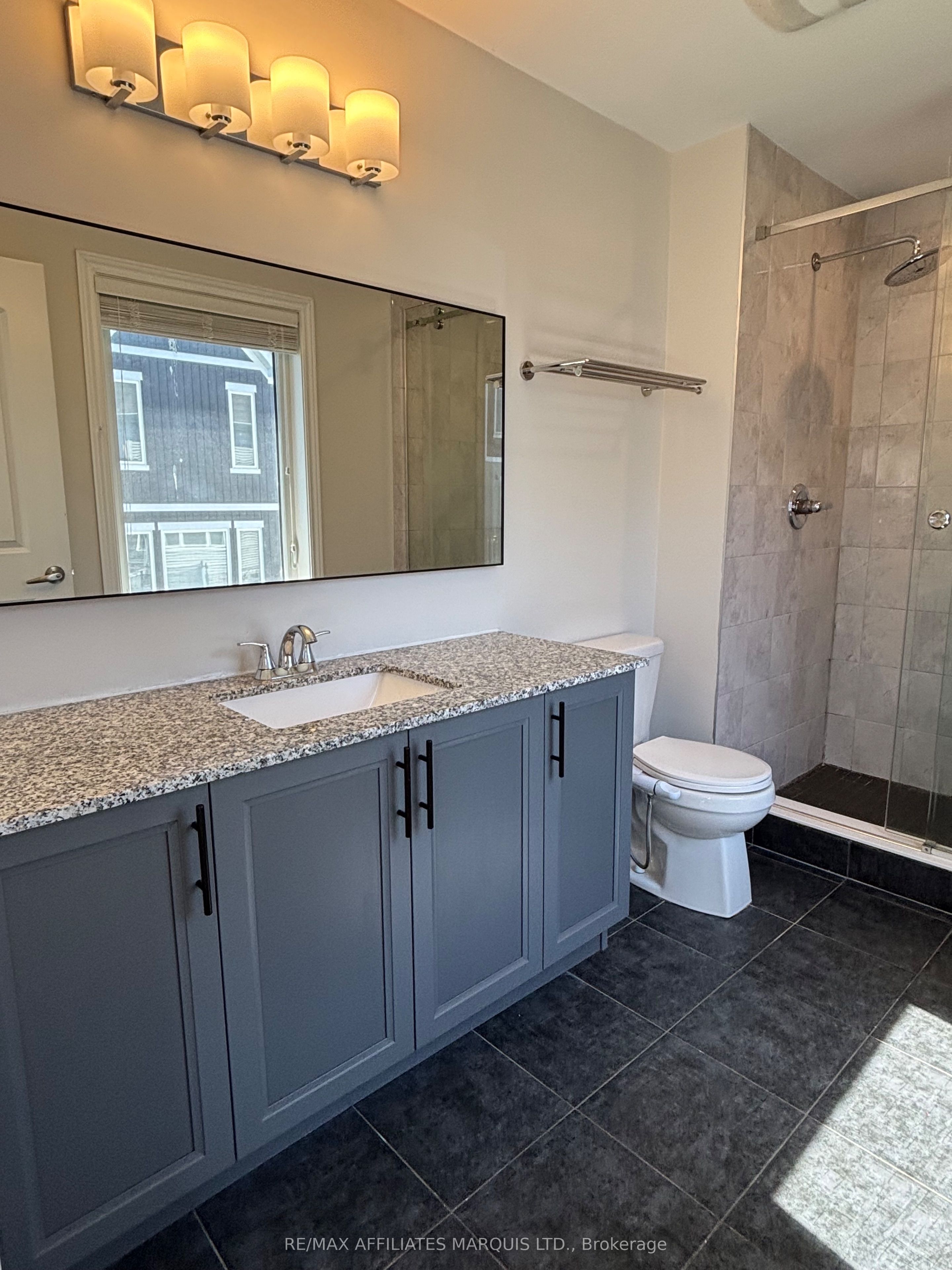 526 Sturnidae Street Property Photo 21