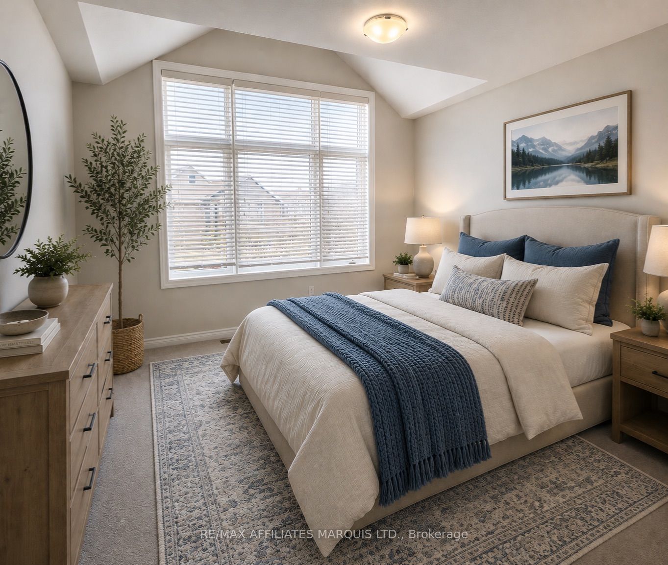 526 Sturnidae Street Property Photo 25
