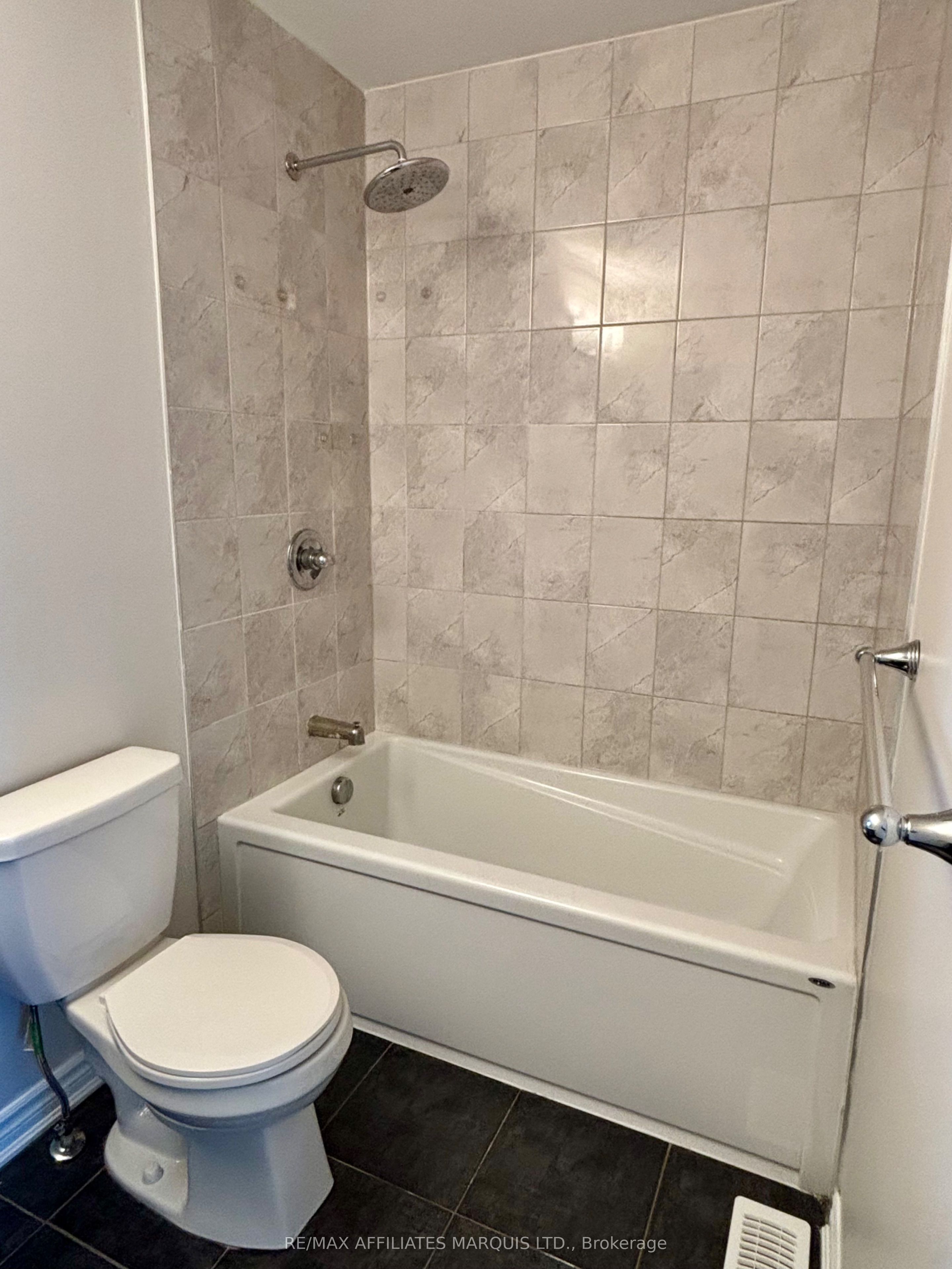 526 Sturnidae Street Property Photo 33