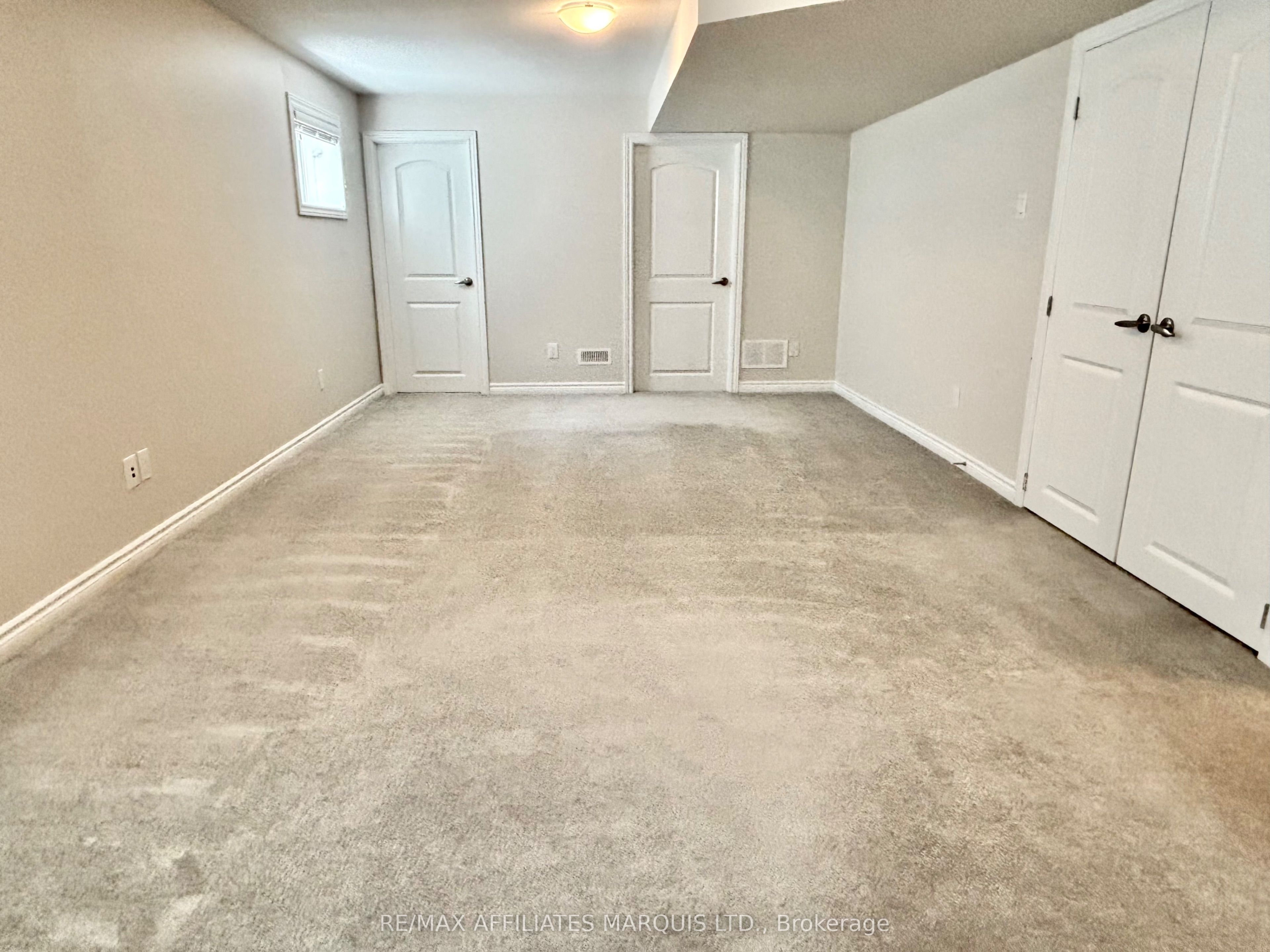 526 Sturnidae Street Property Photo 38