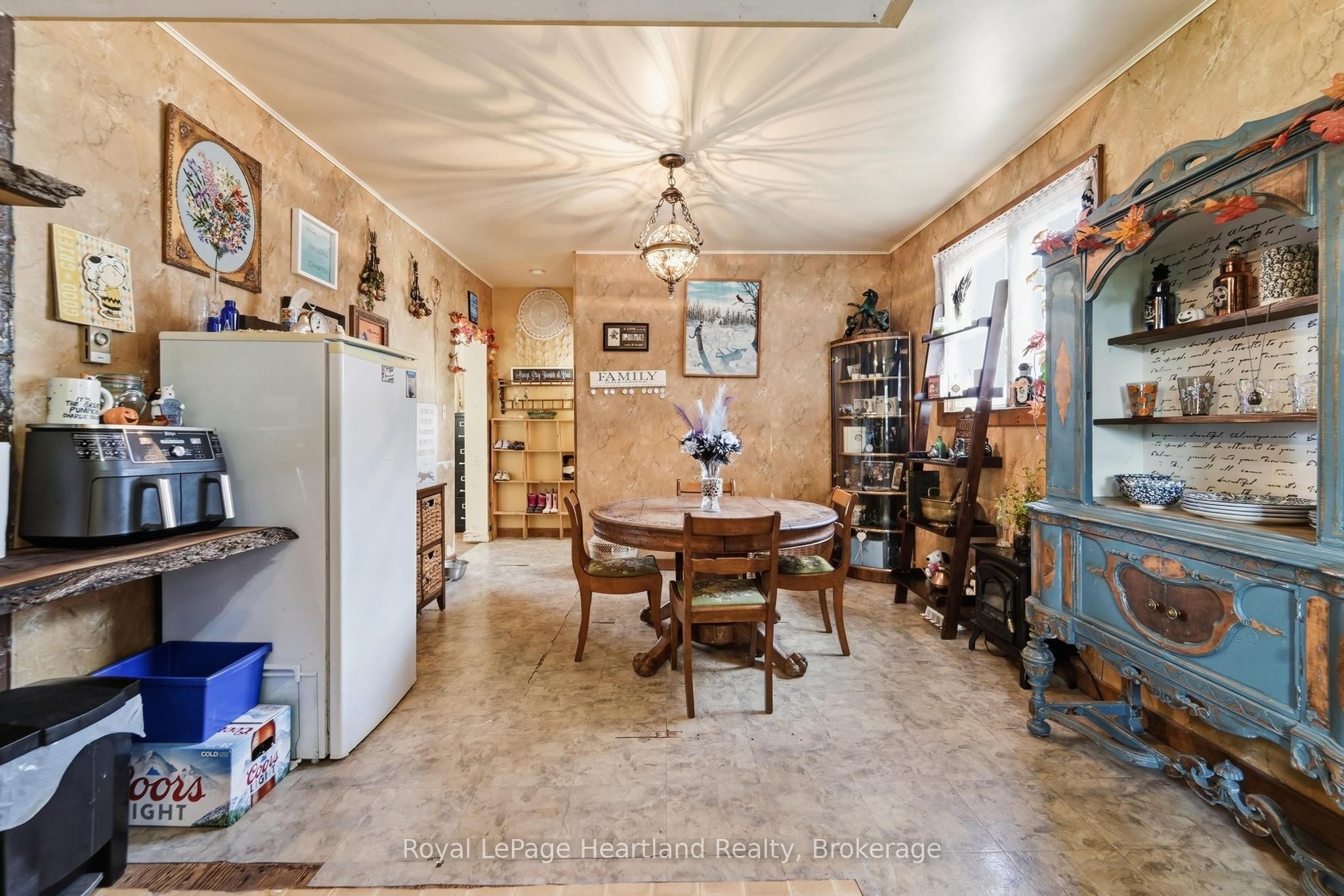 103 James St Street Property Photo 6