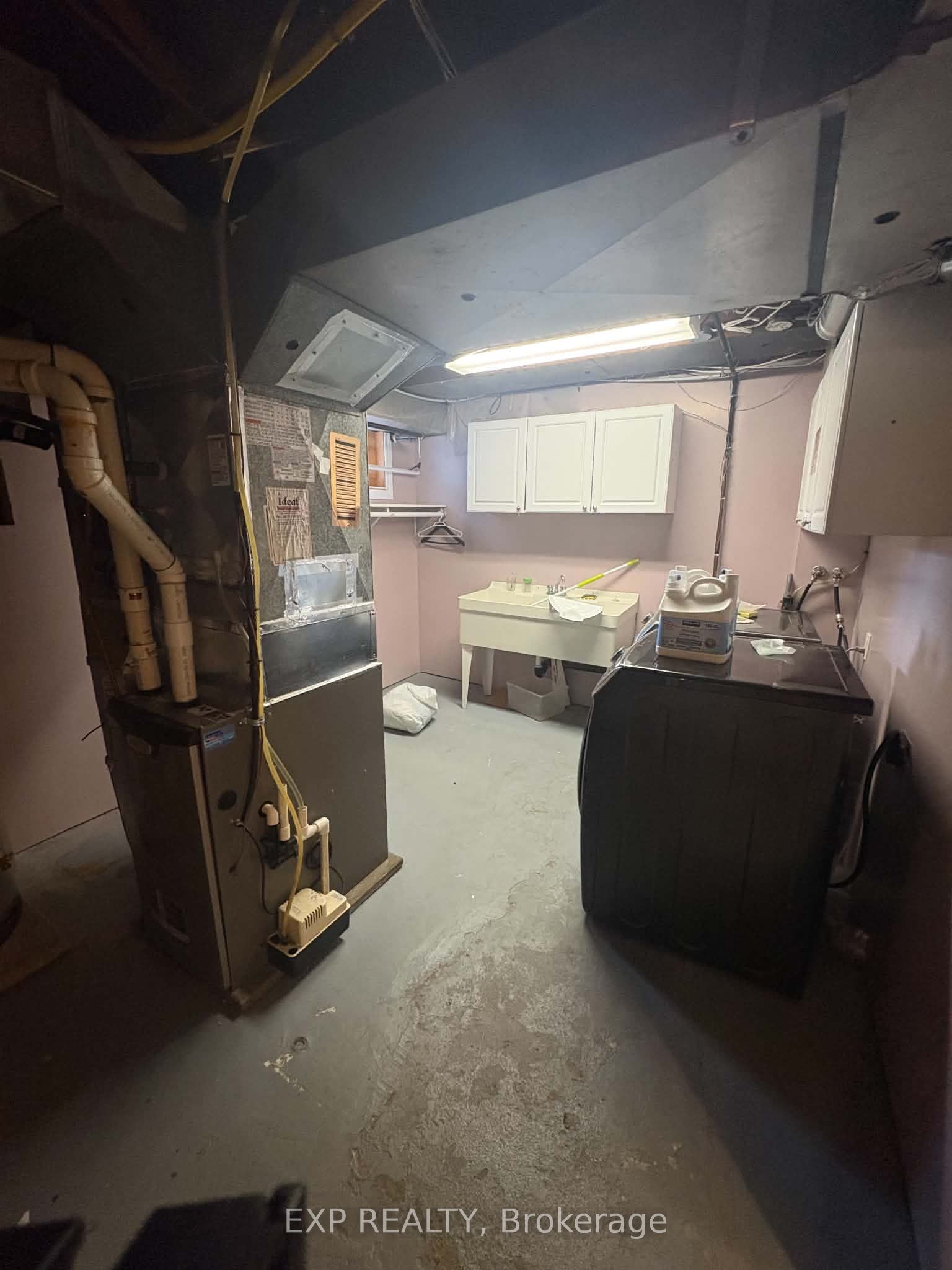 105 Donald Street Property Photo 15