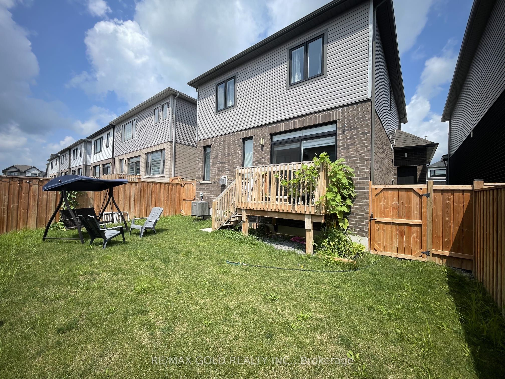 28 Weylie Street Property Photo 16