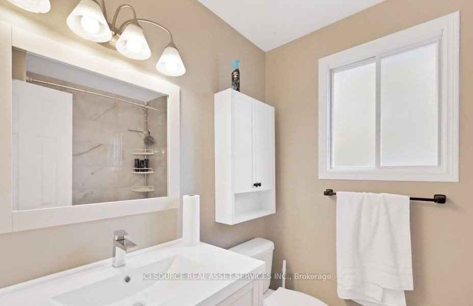 10 Gibson Place Property Photo 11