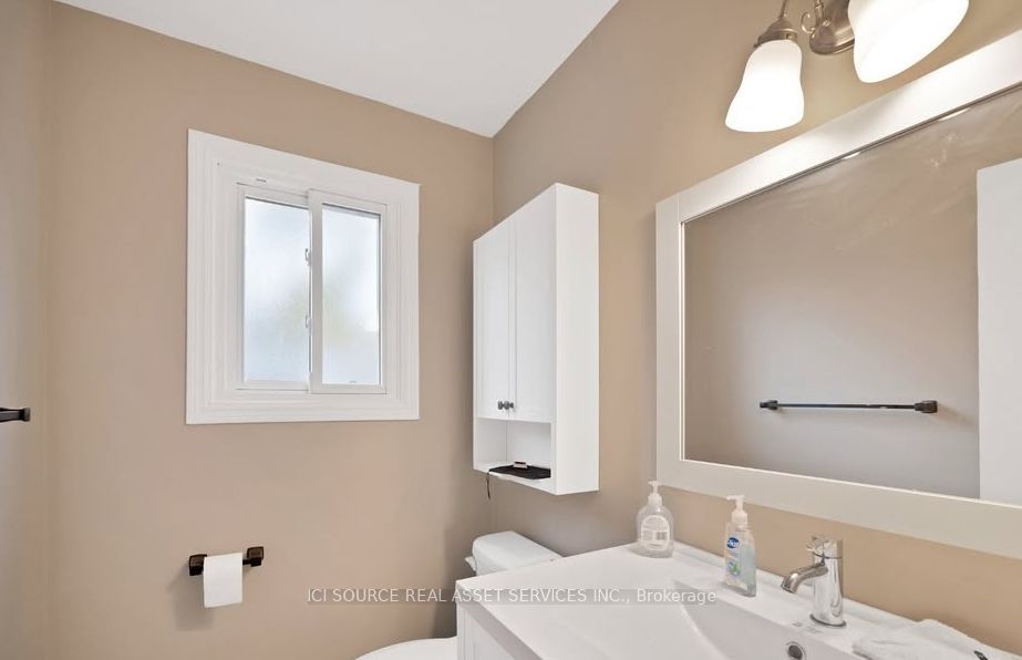 10 Gibson Place Property Photo 12