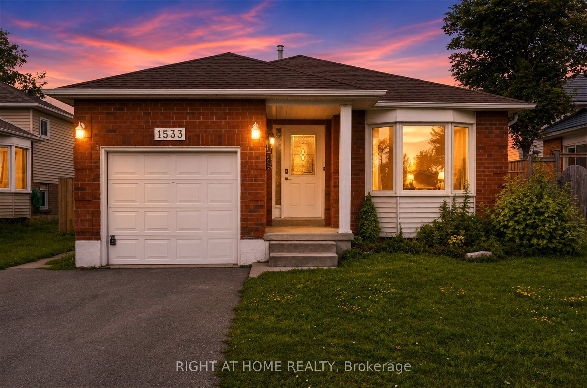 1533 Wildlark Drive Property Photo 3