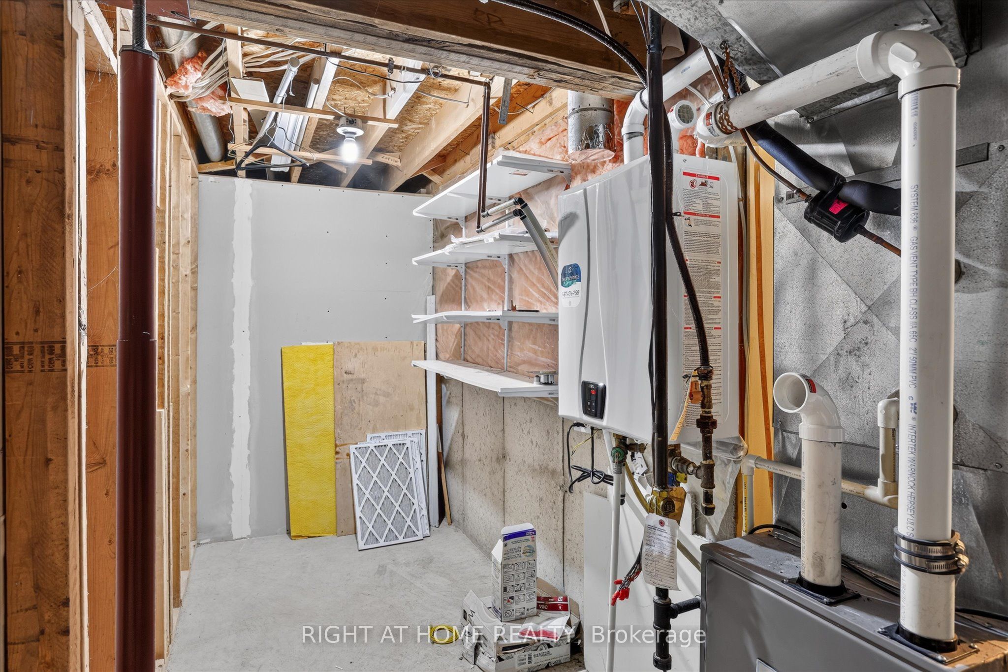 1533 Wildlark Drive Property Photo 47