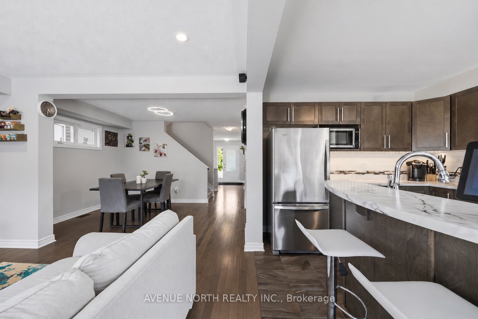 6363 Renaud Road Property Photo 11