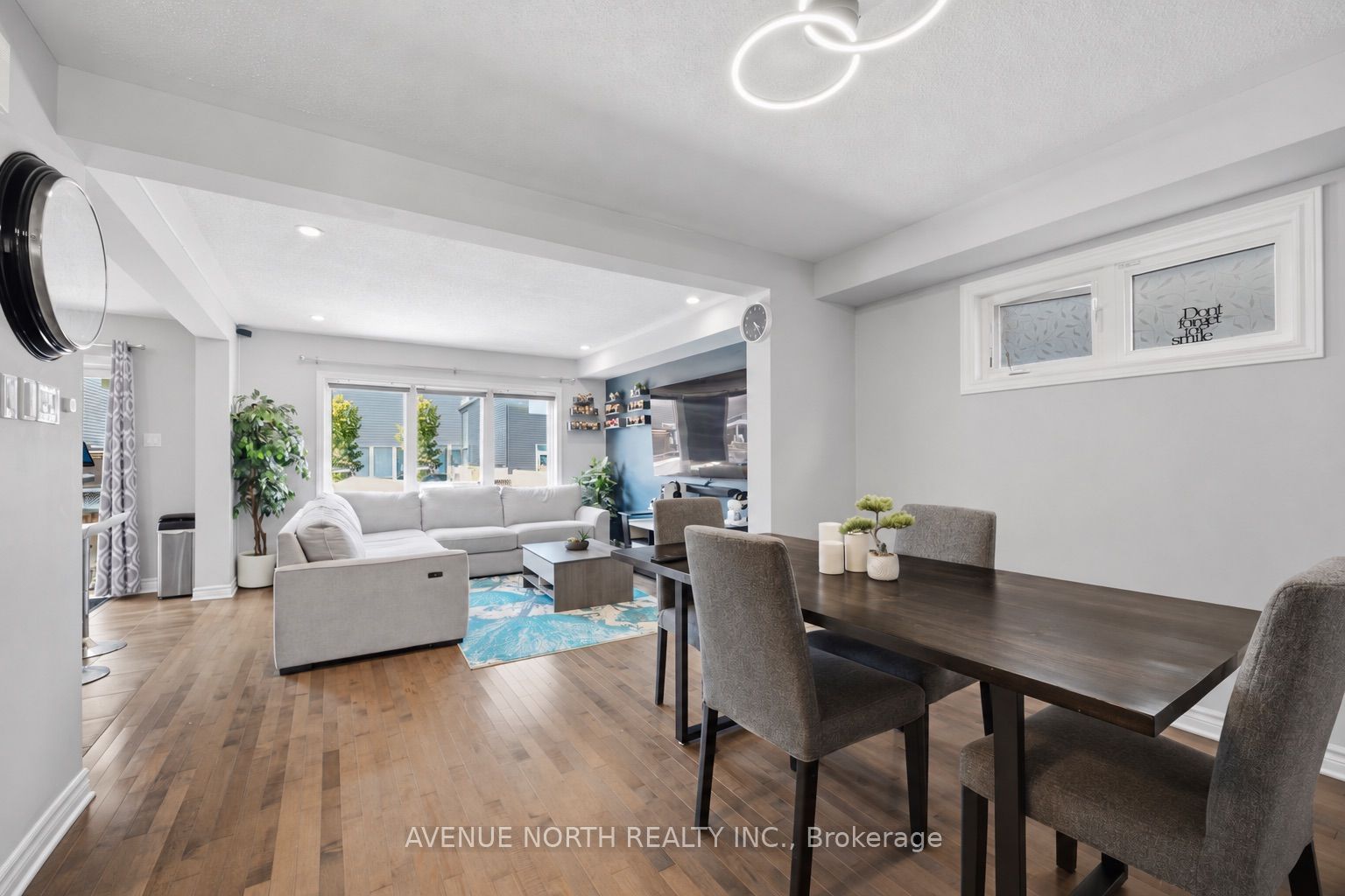 6363 Renaud Road Property Photo 16
