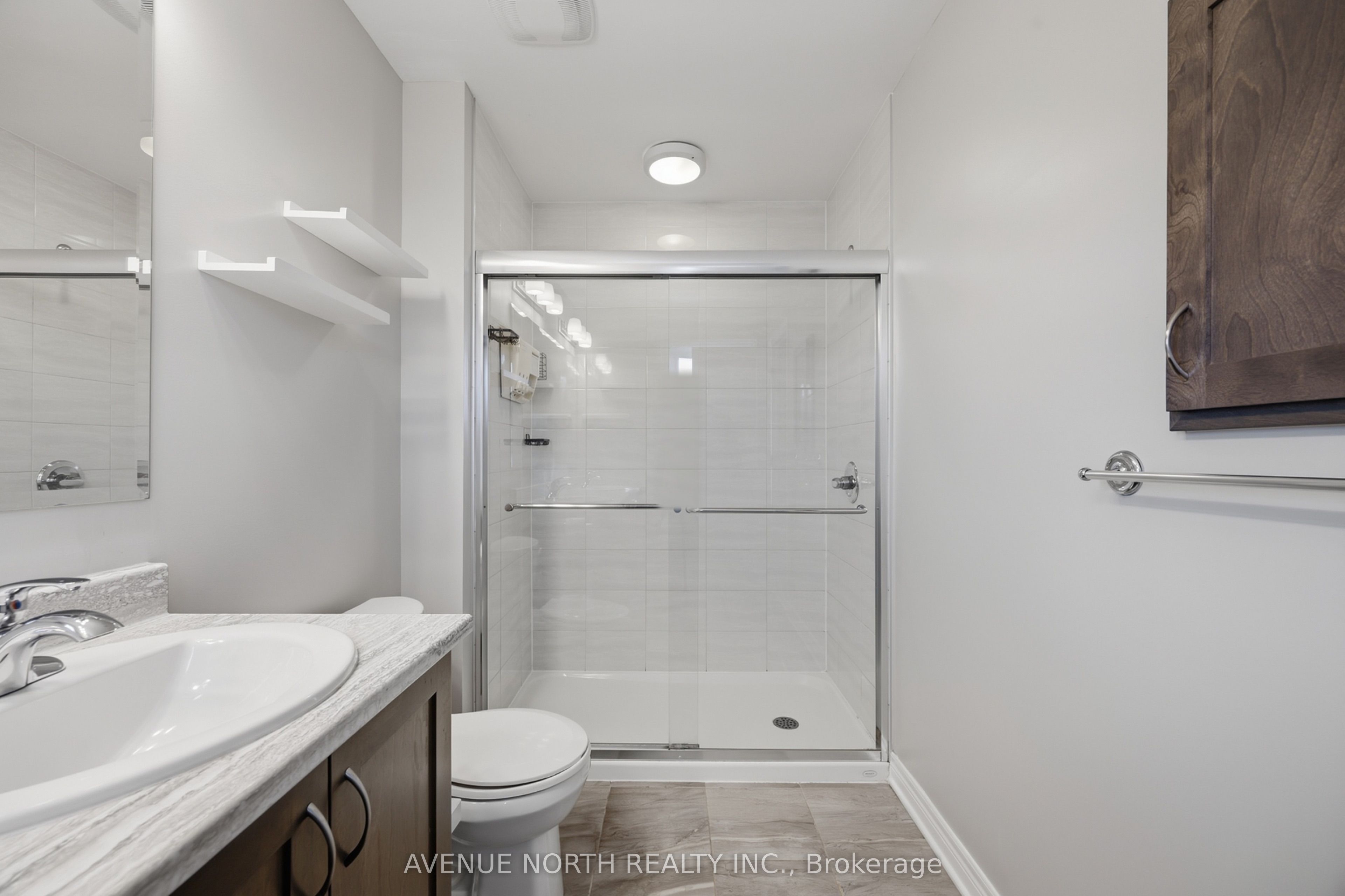 6363 Renaud Road Property Photo 29