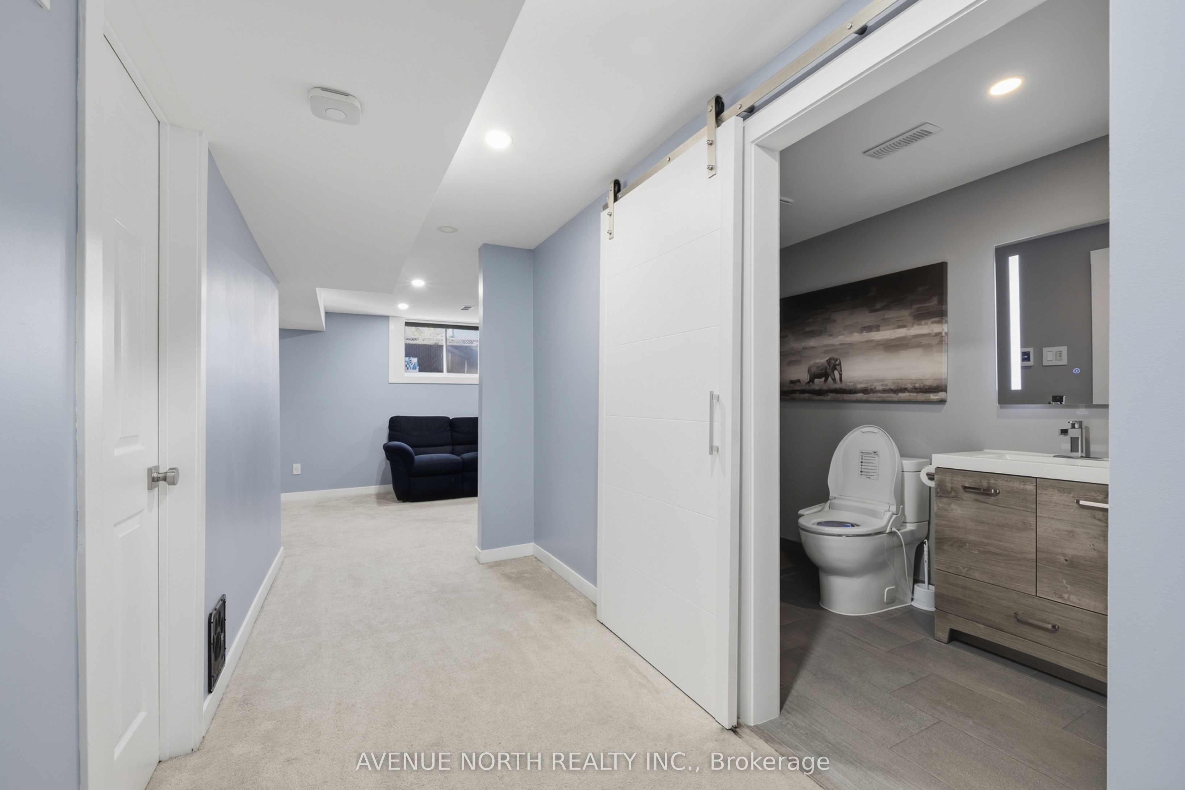 6363 Renaud Road Property Photo 32