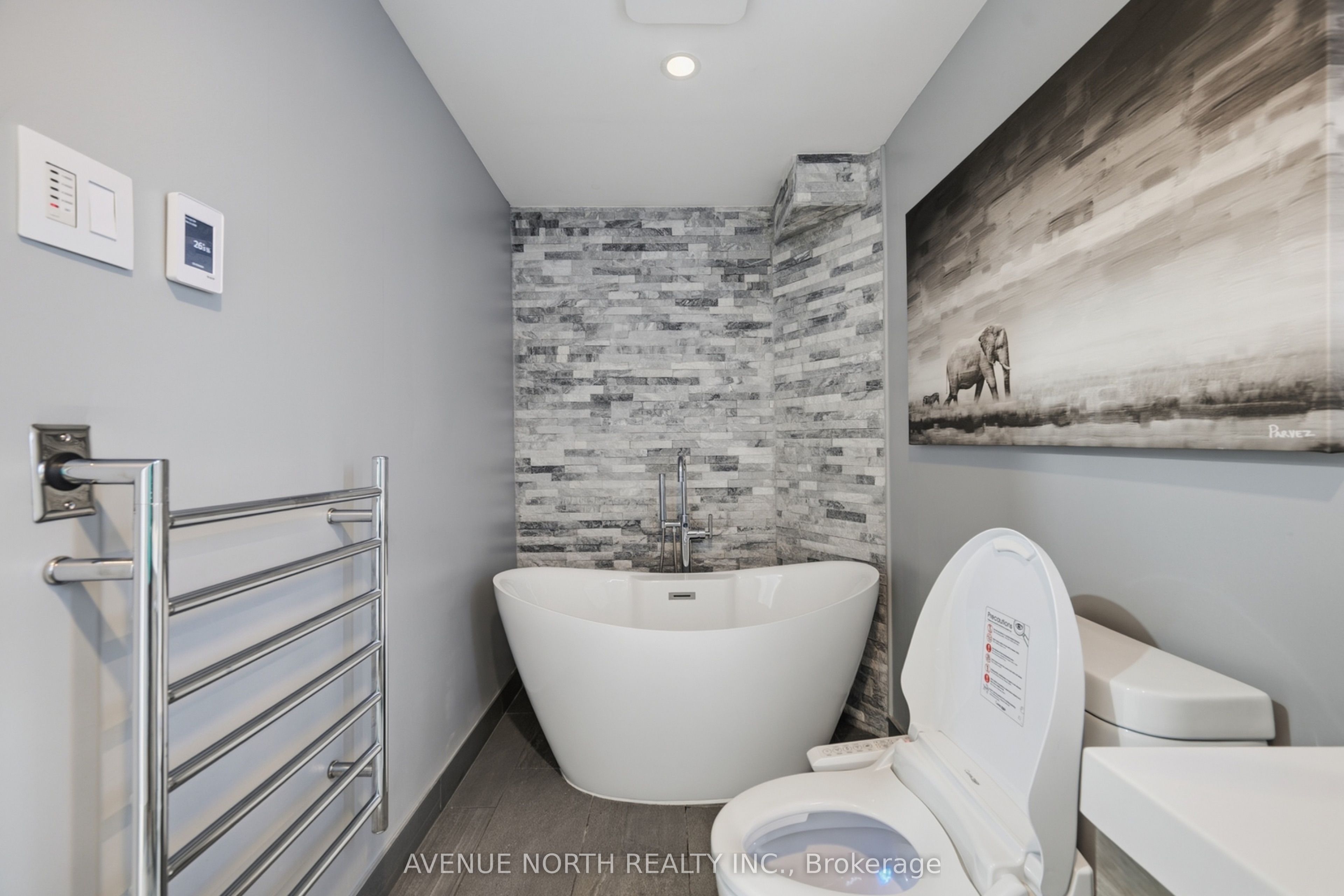 6363 Renaud Road Property Photo 33