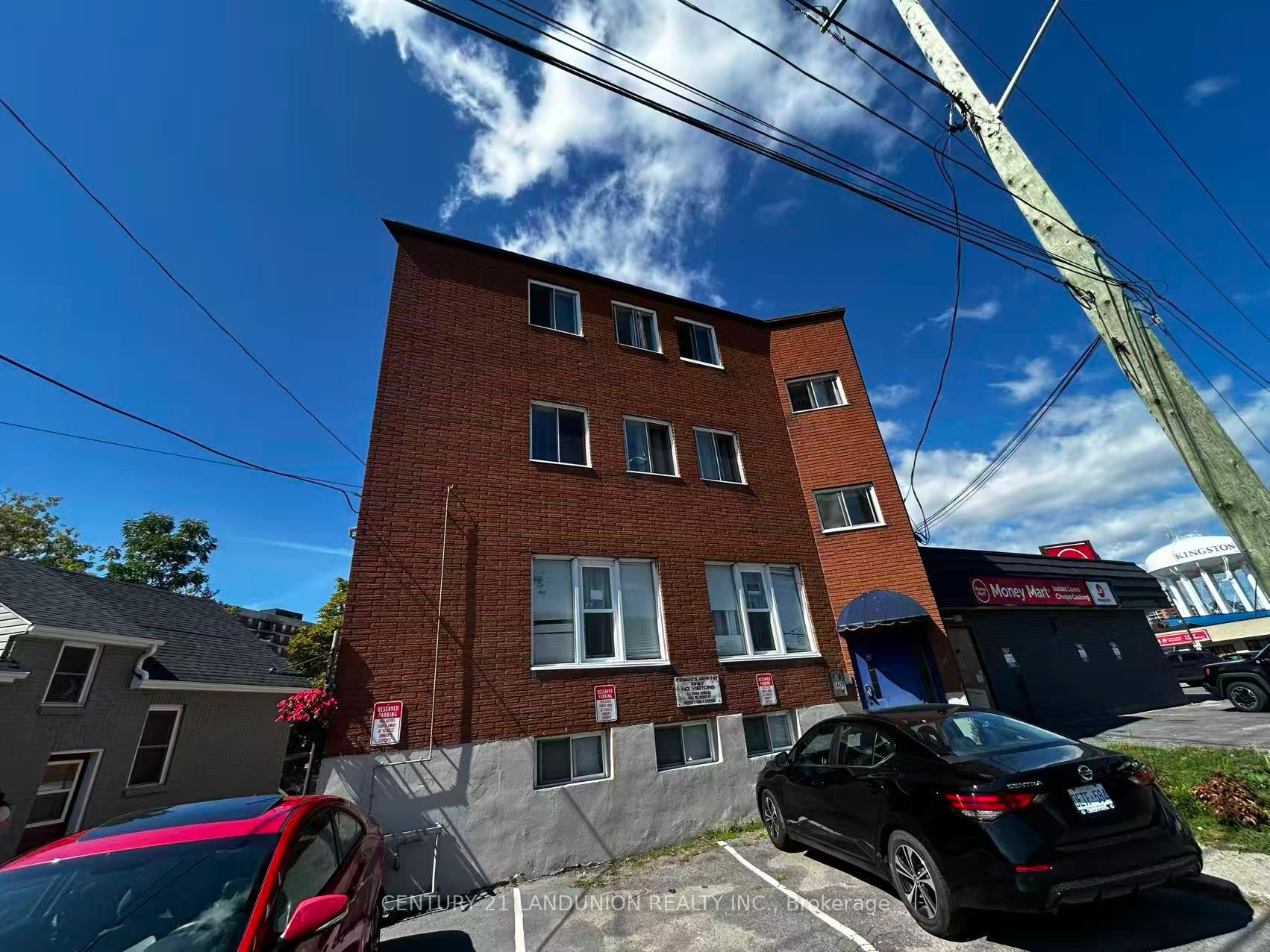 442 Macdonnell Street Property Photo 3