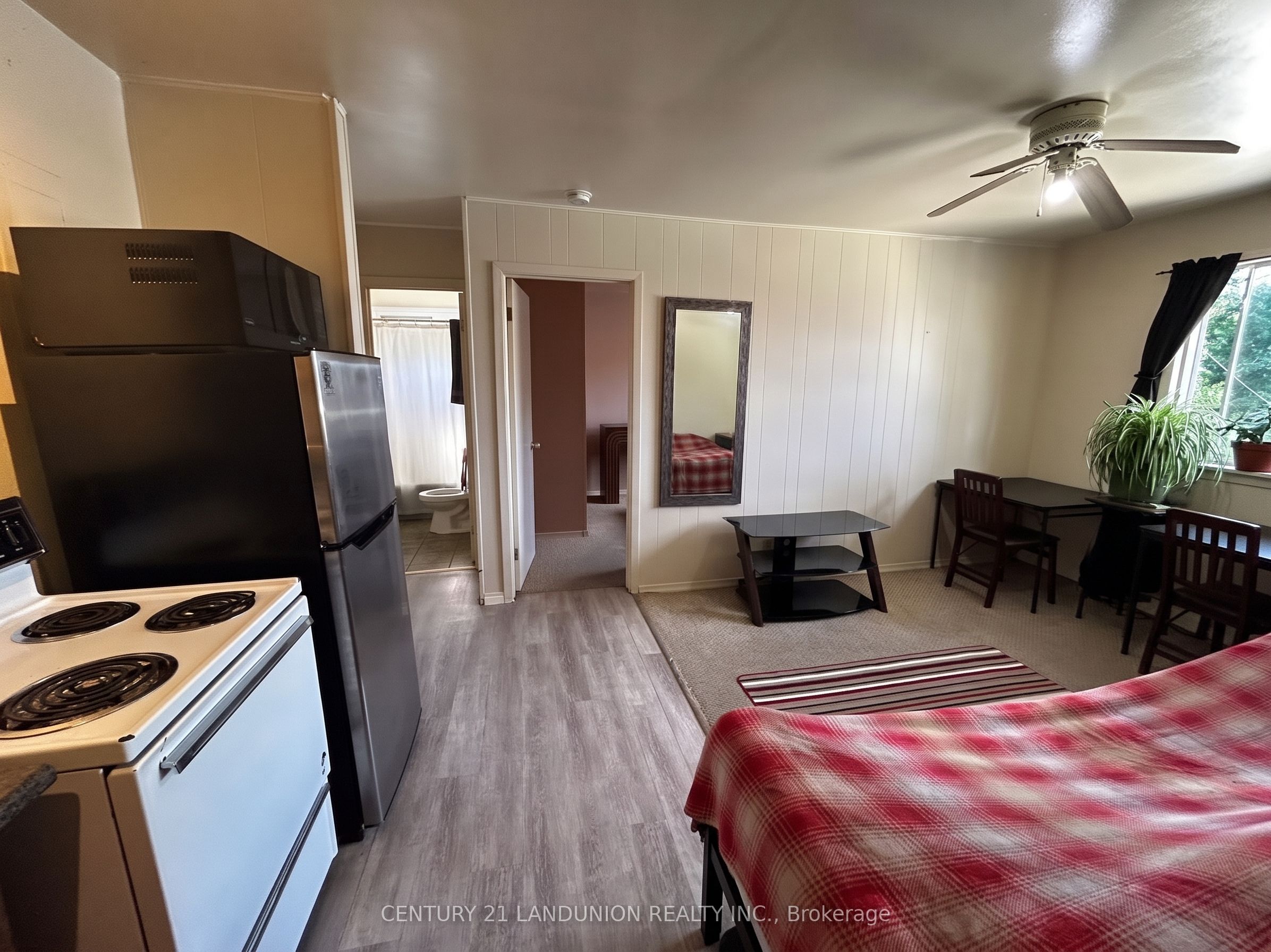 442 Macdonnell Street Property Photo 37