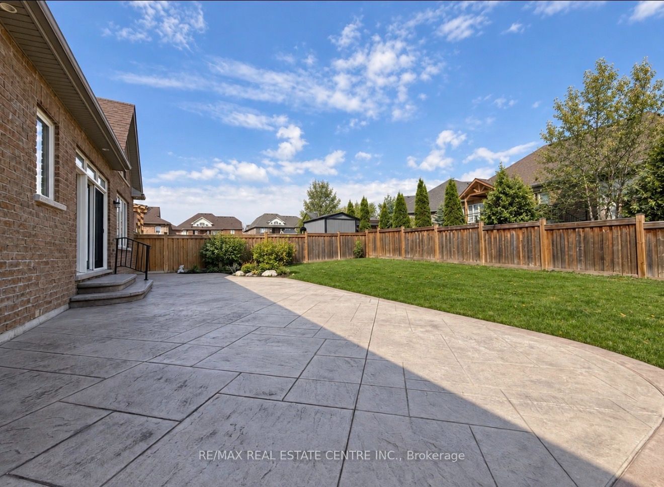 33 Stonegate Avenue Property Photo 44