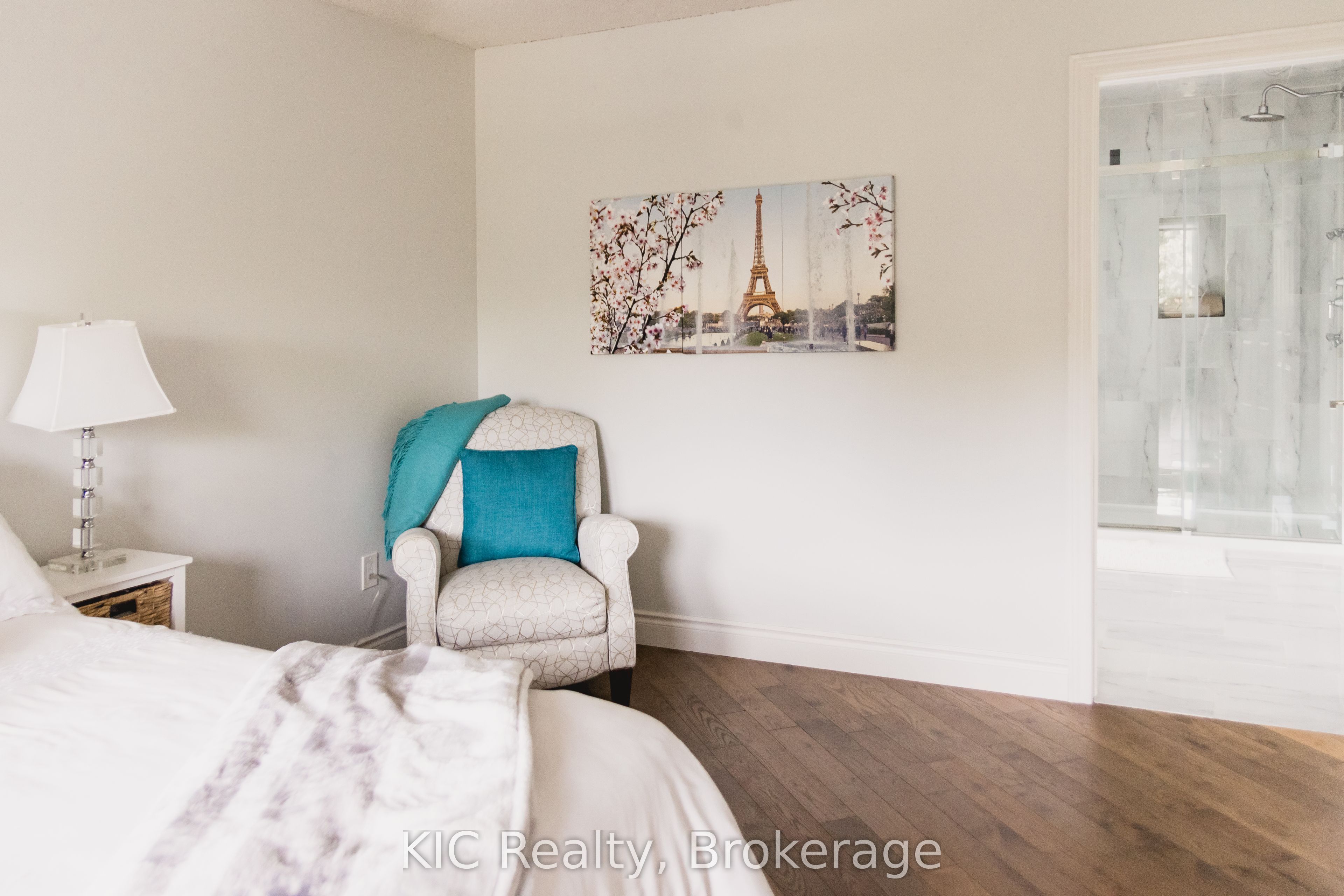 2138 Lorraine Drive Property Photo 15