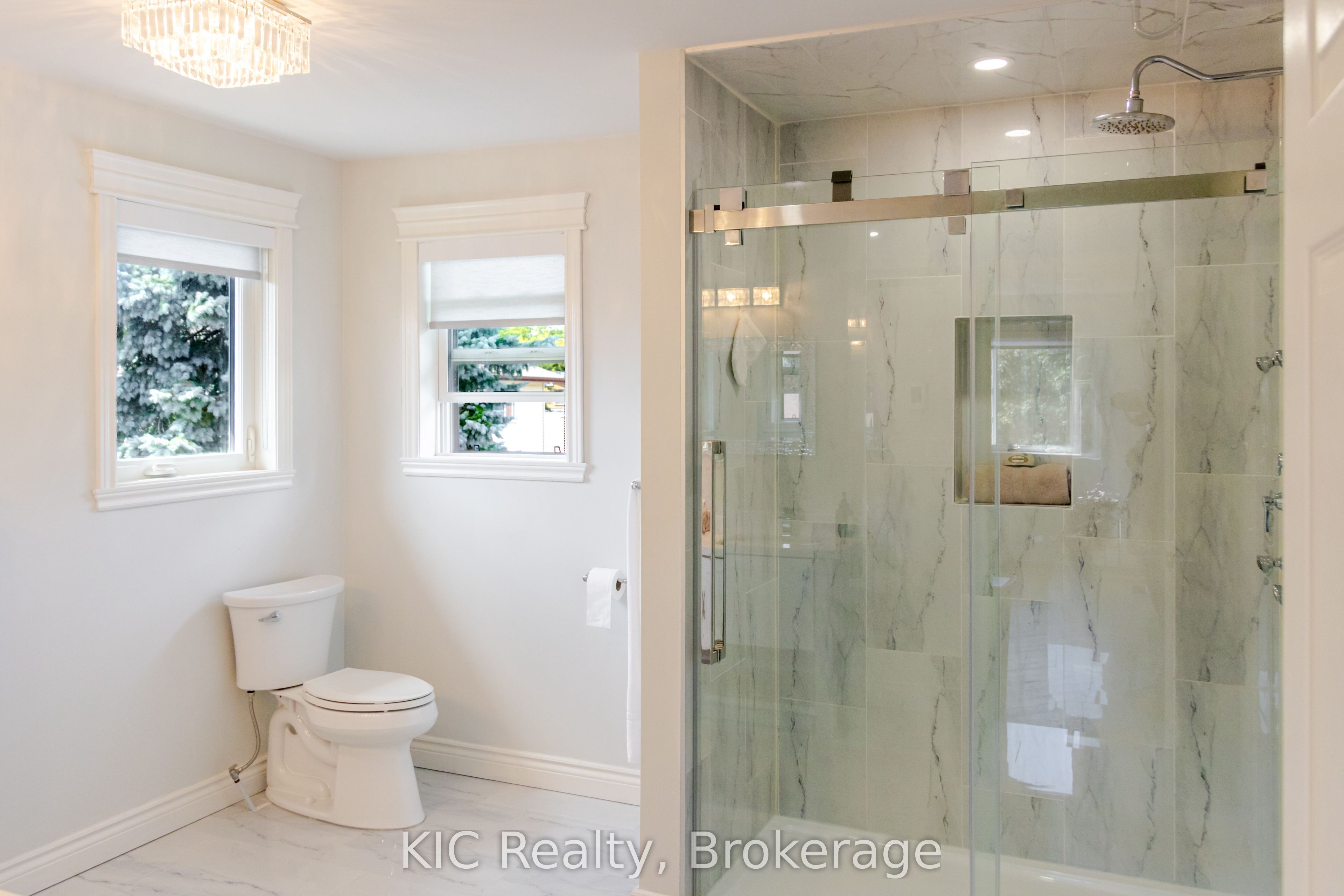 2138 Lorraine Drive Property Photo 18