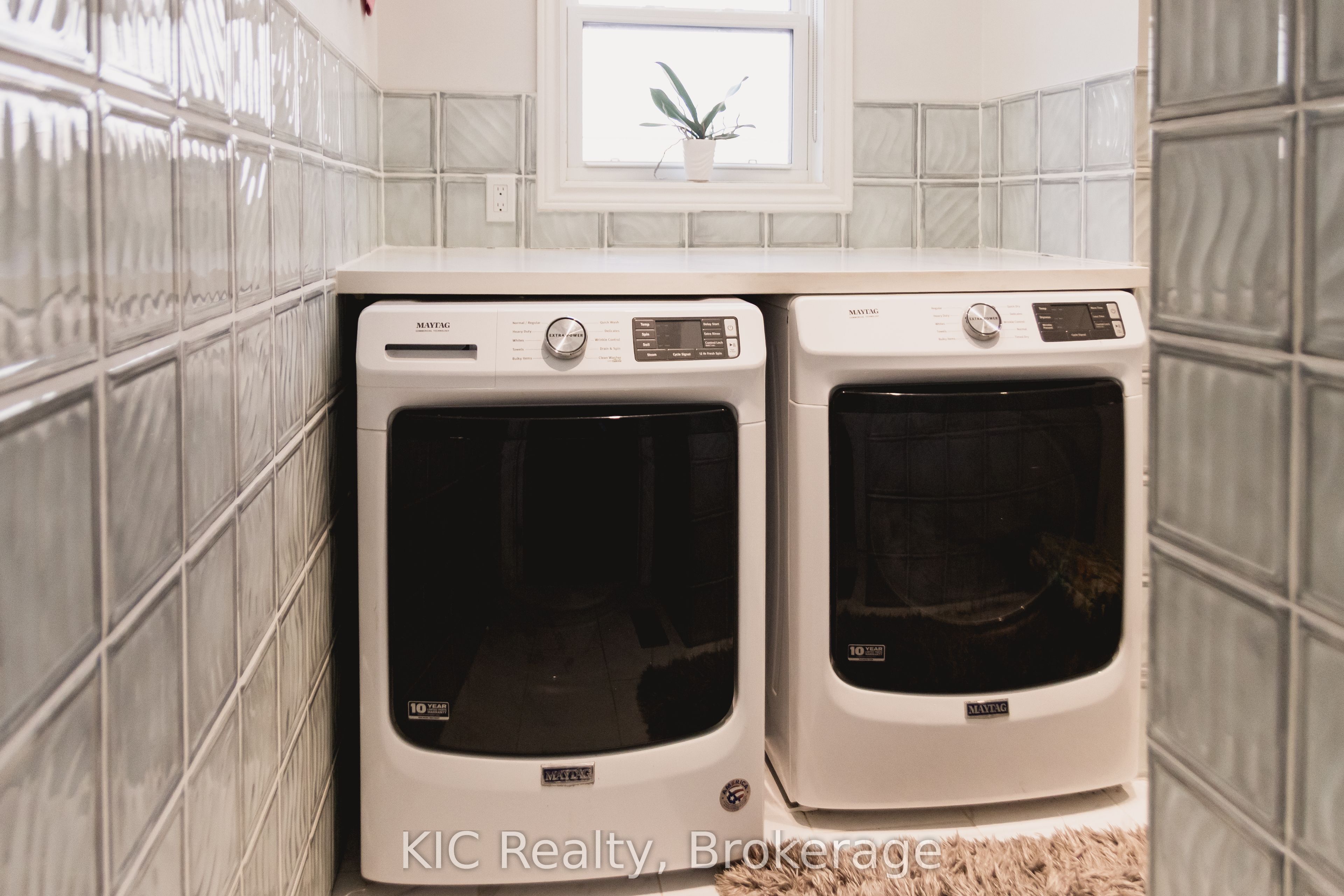 2138 Lorraine Drive Property Photo 27