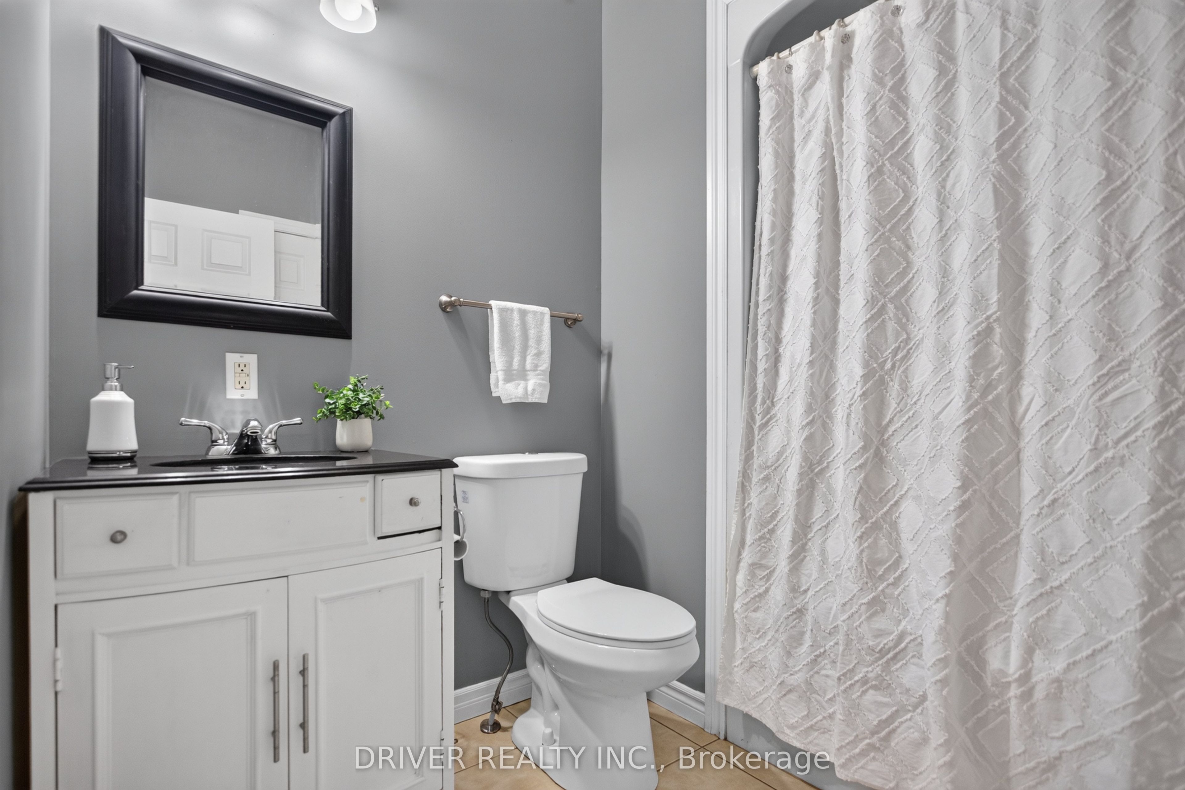 50 Treadwell Street Property Photo 17