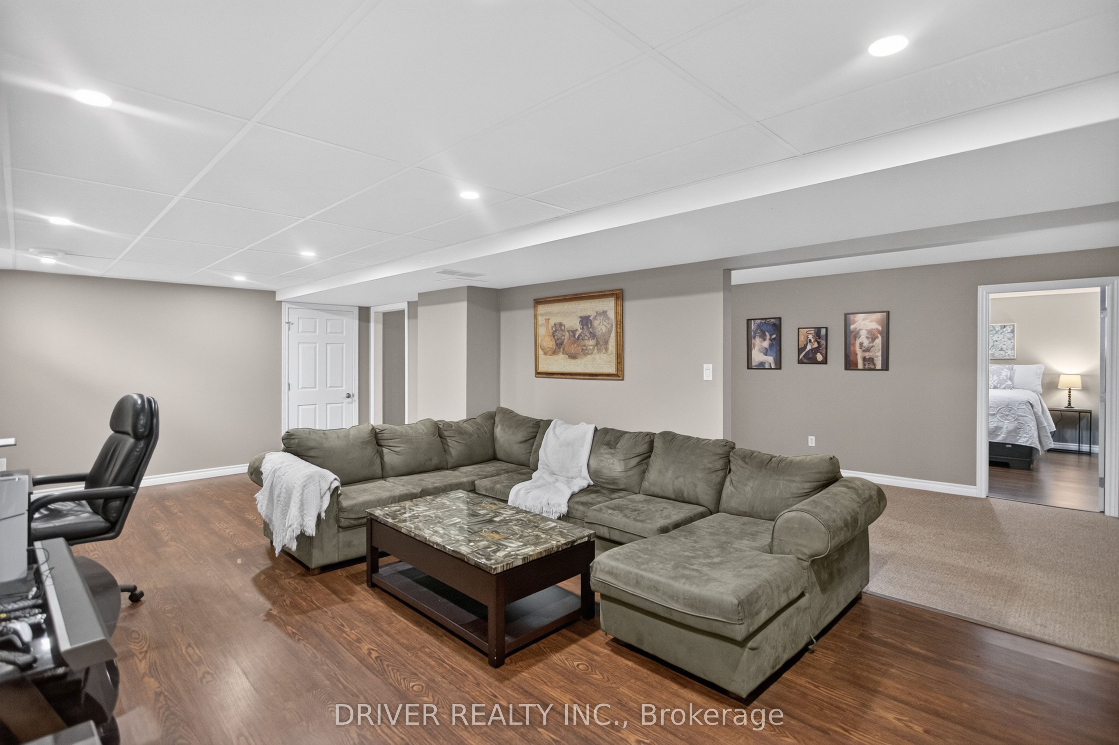 50 Treadwell Street Property Photo 20