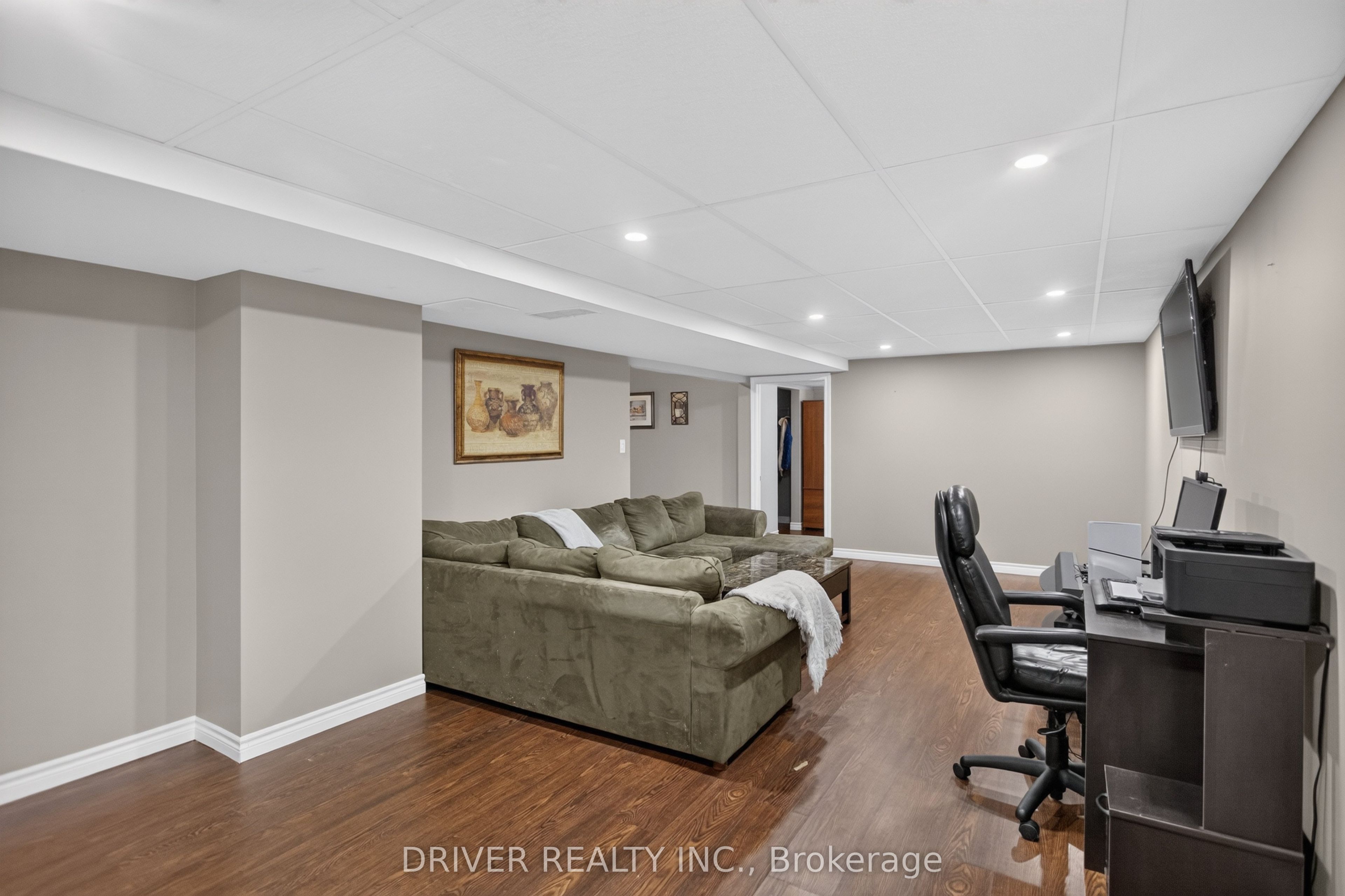 50 Treadwell Street Property Photo 21