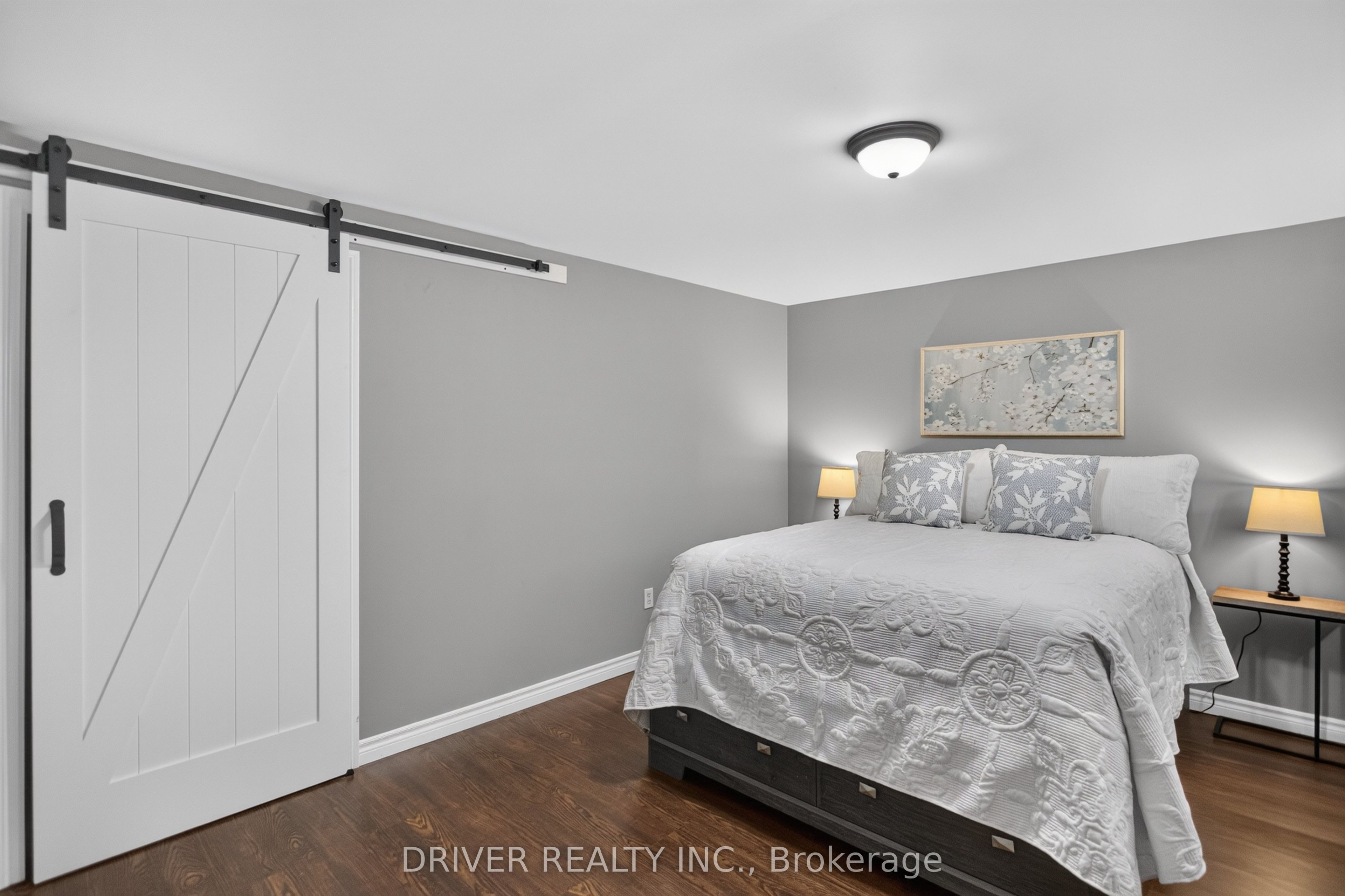 50 Treadwell Street Property Photo 24