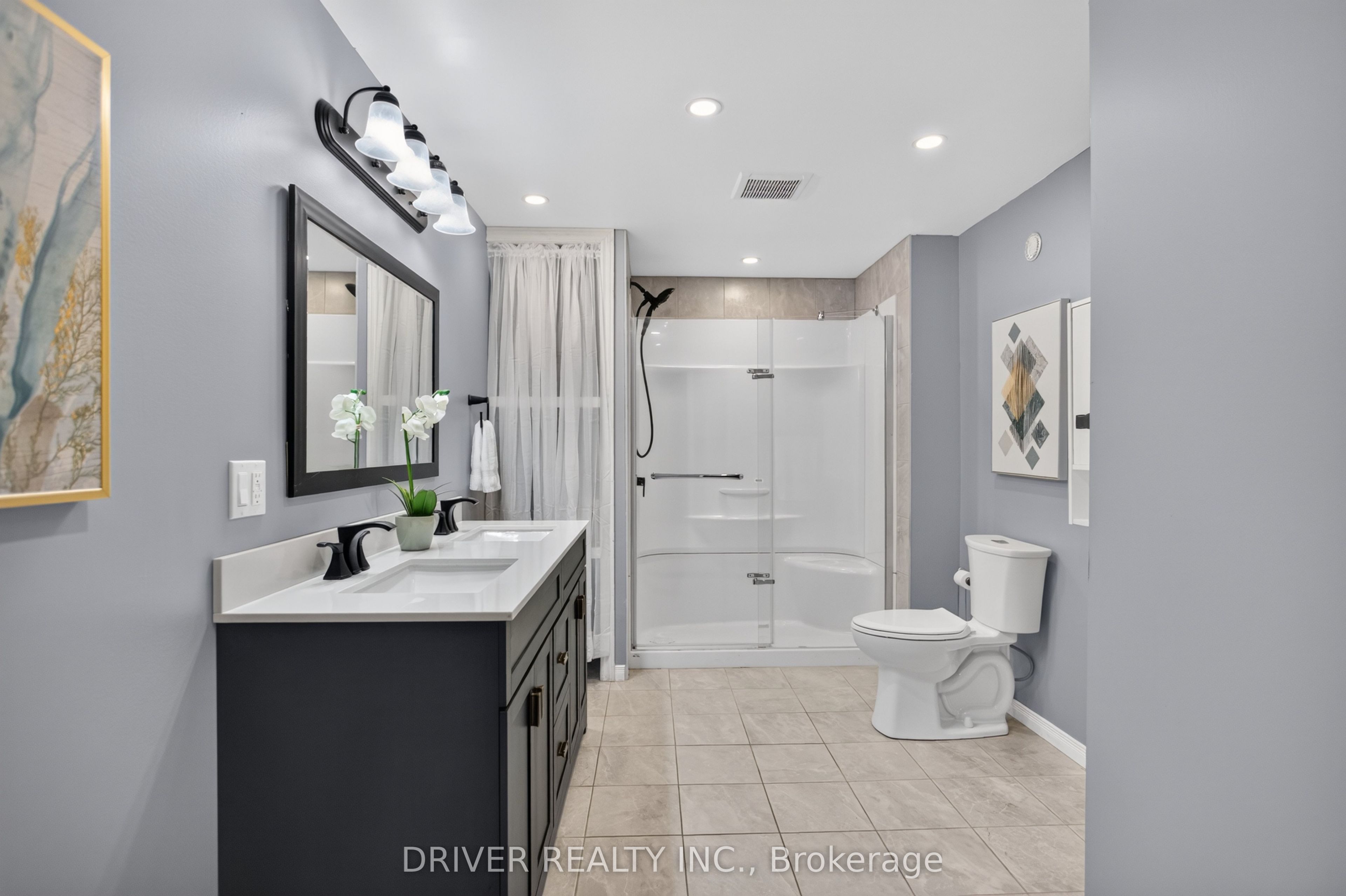 50 Treadwell Street Property Photo 26