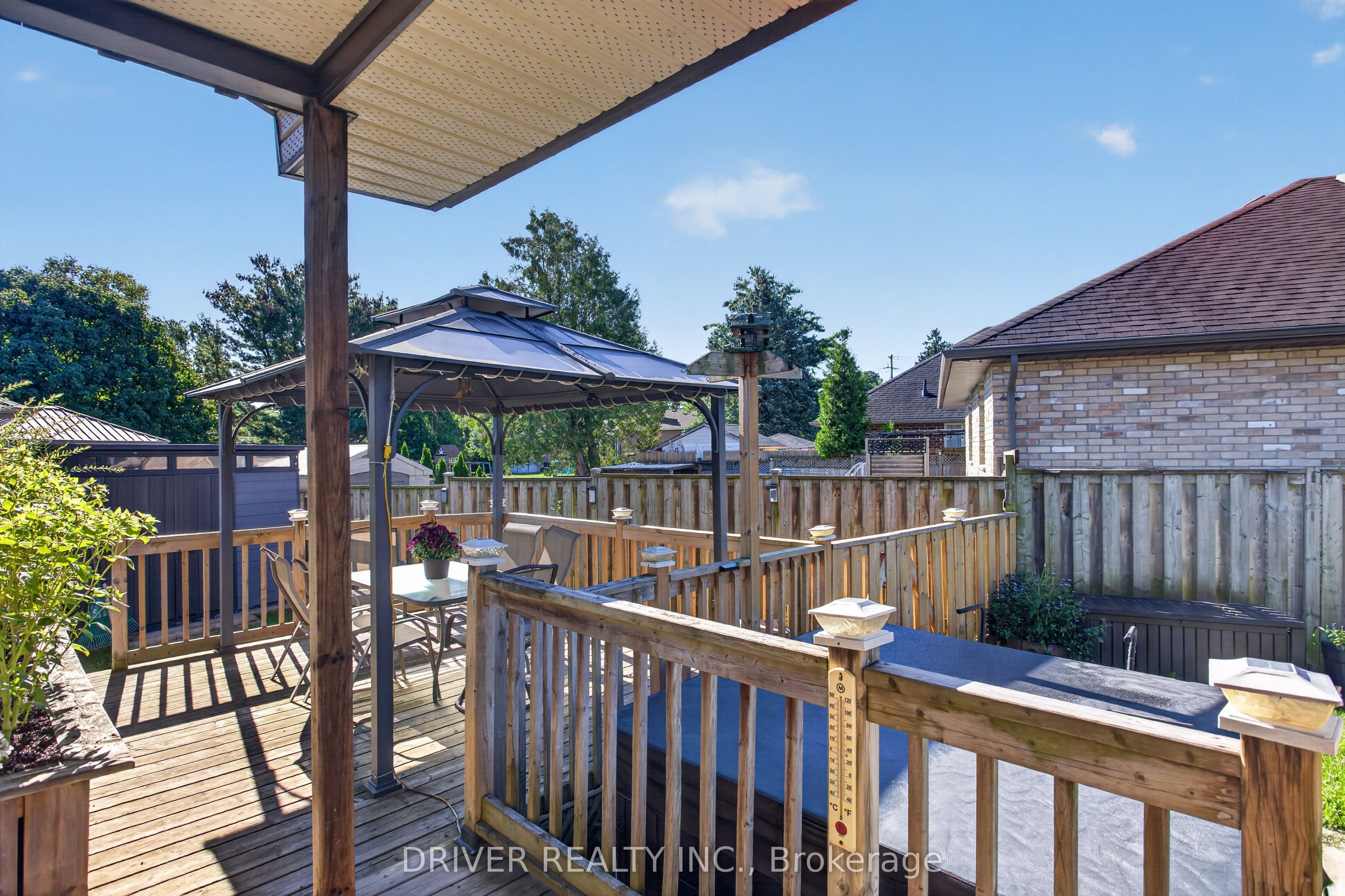 50 Treadwell Street Property Photo 29