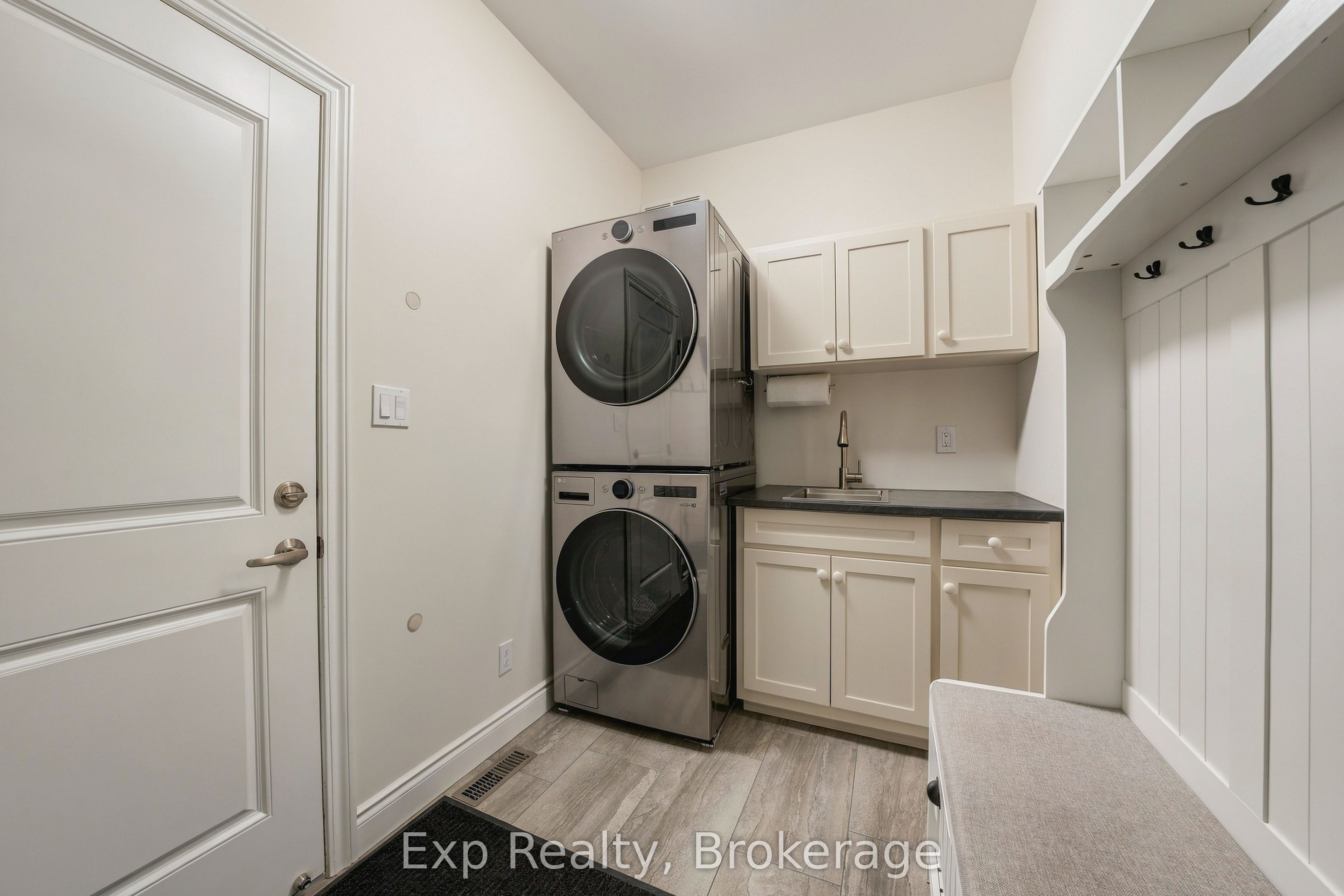 91 Covington Crescent Property Photo 17