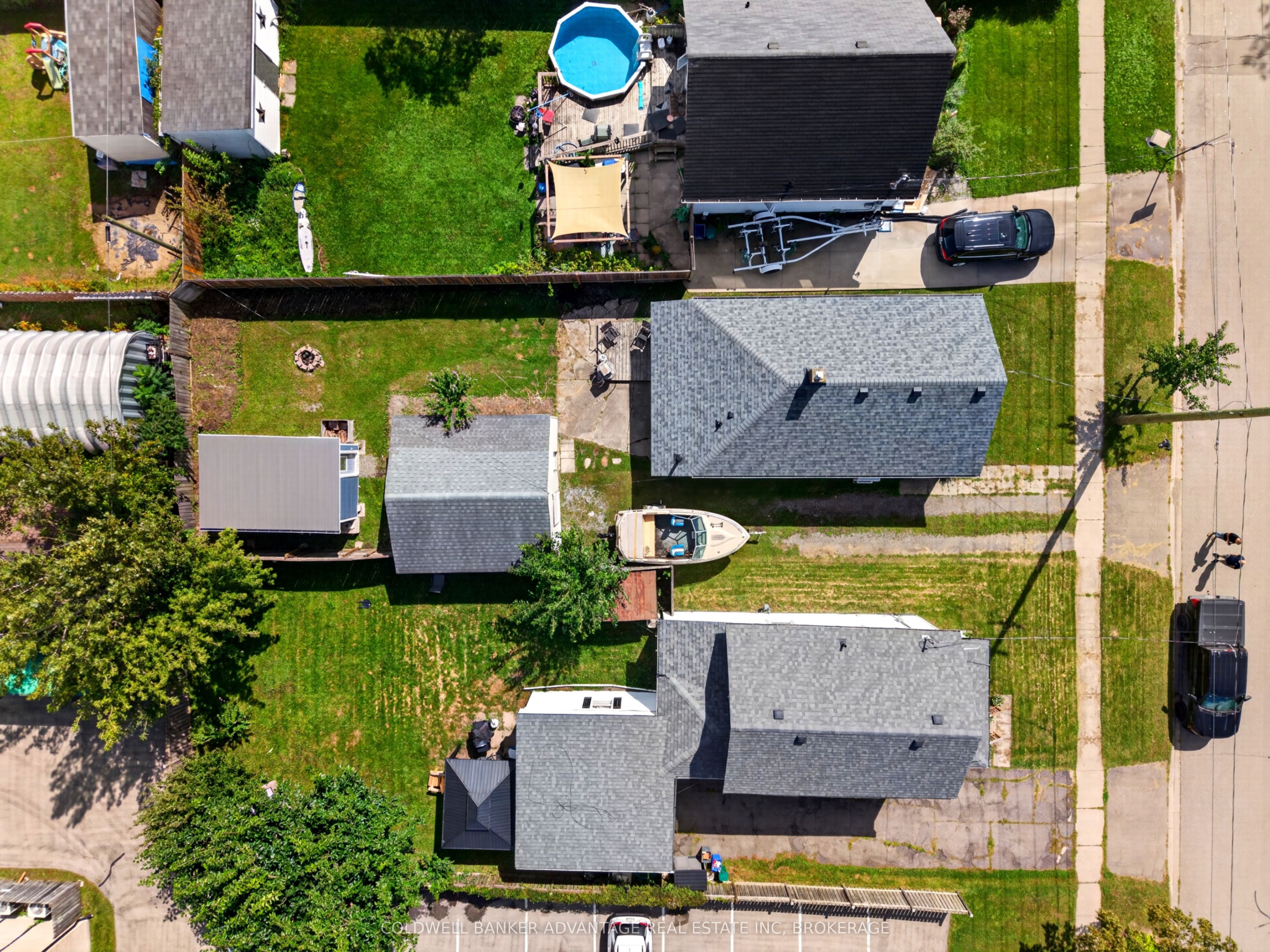 229 Dain Avenue Property Photo 3