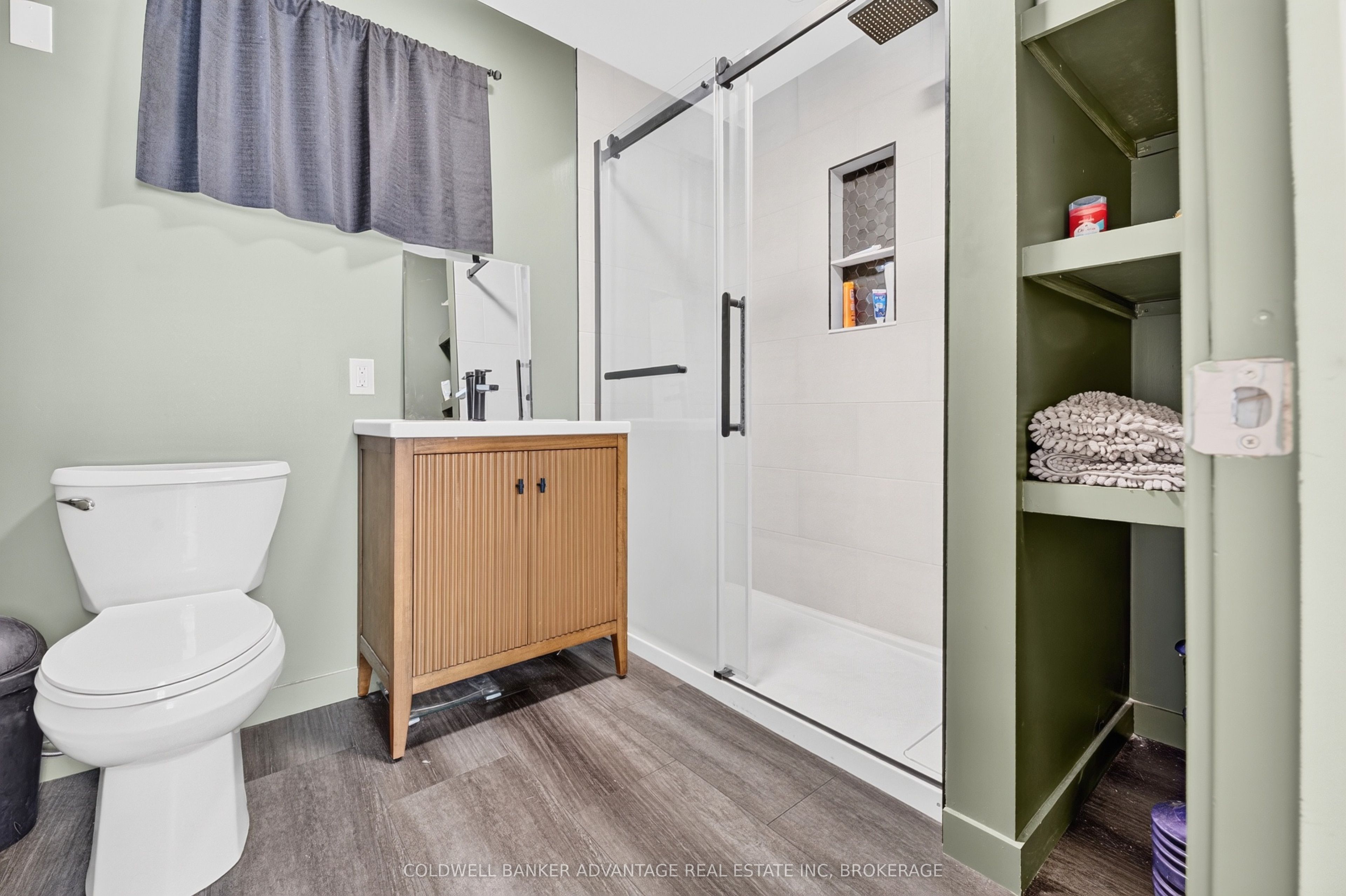 229 Dain Avenue Property Photo 13