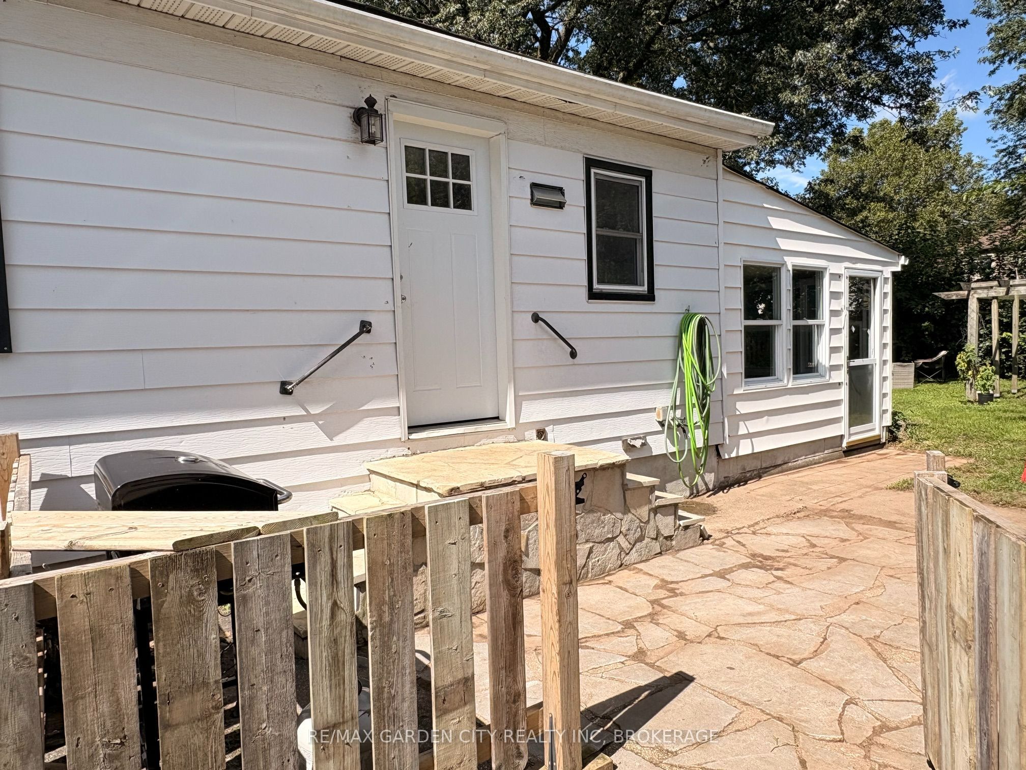 6375 Culp Street Property Photo 13