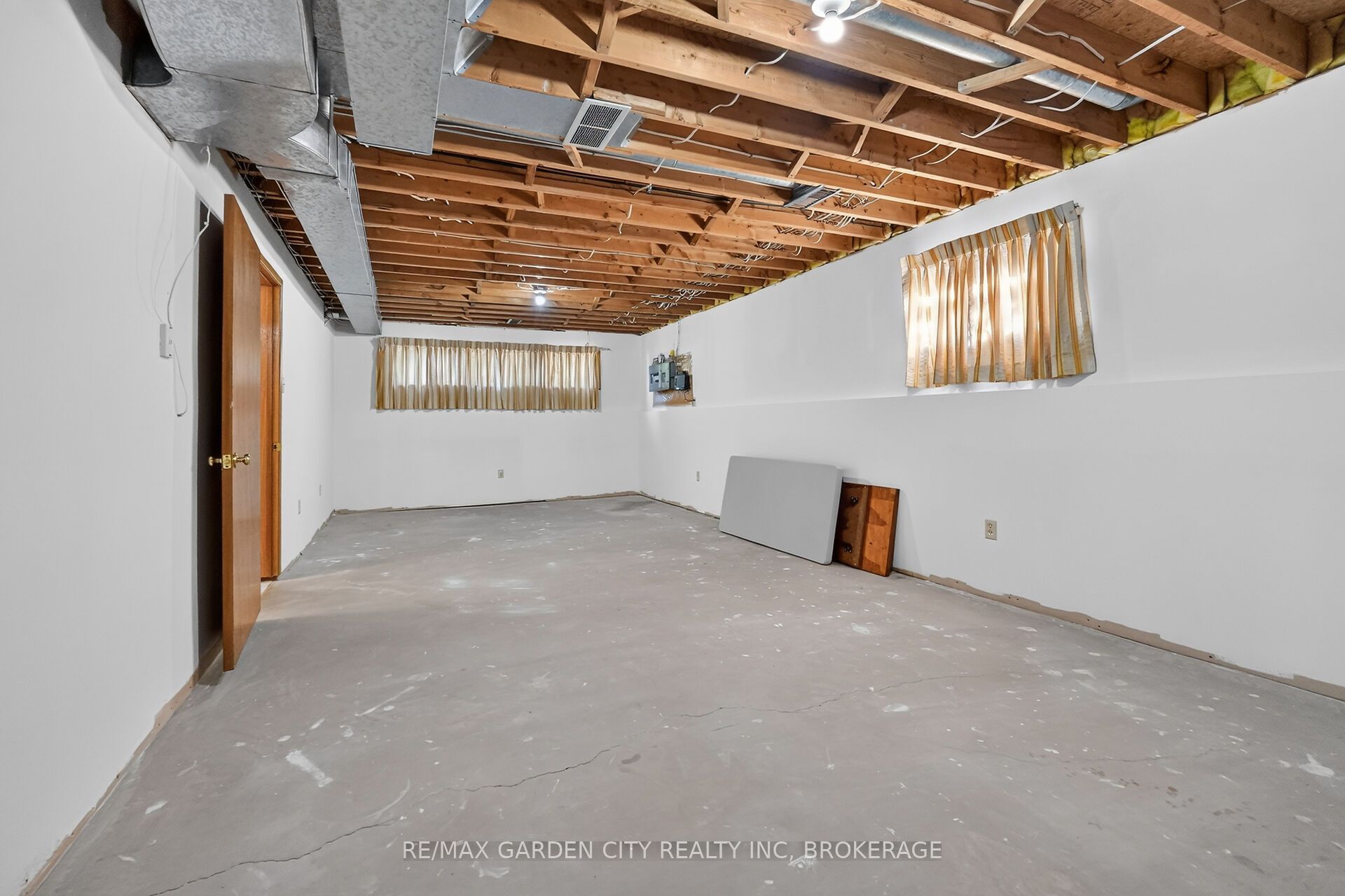 67 College Park Drive Property Photo 21