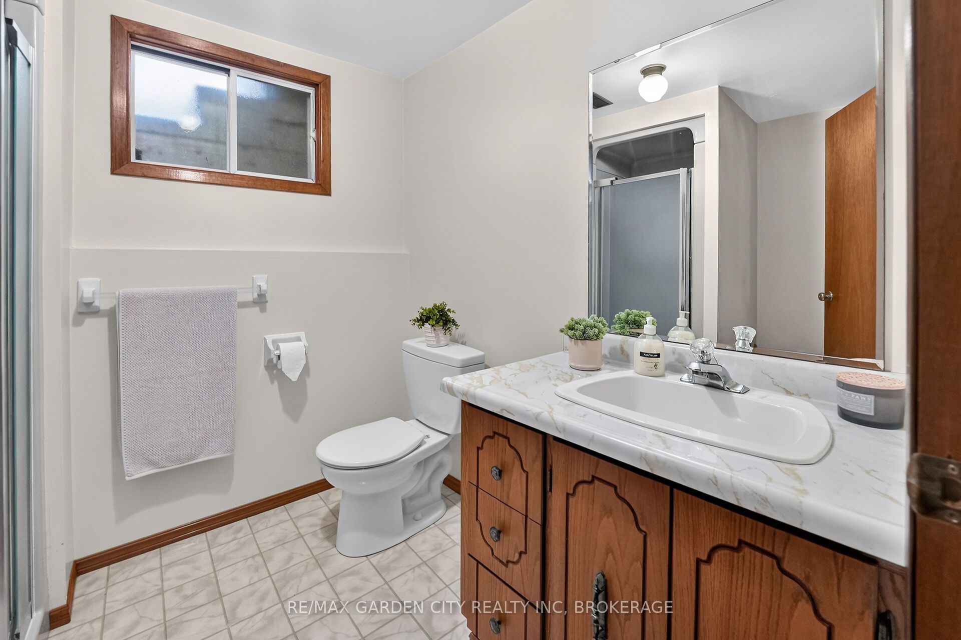 67 College Park Drive Property Photo 24