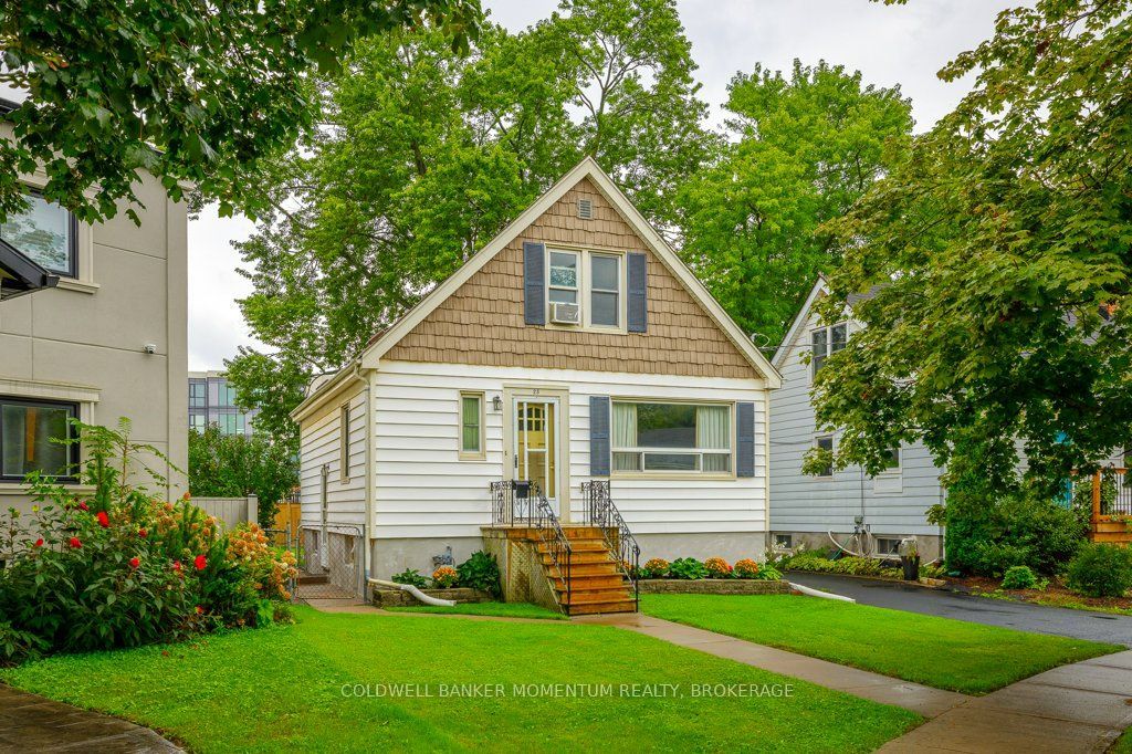 25 Clayburn Avenue Property Photo 1