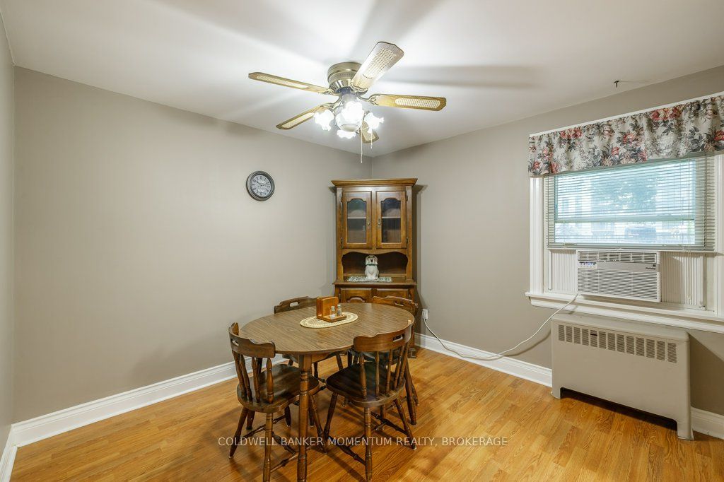 25 Clayburn Avenue Property Photo 11