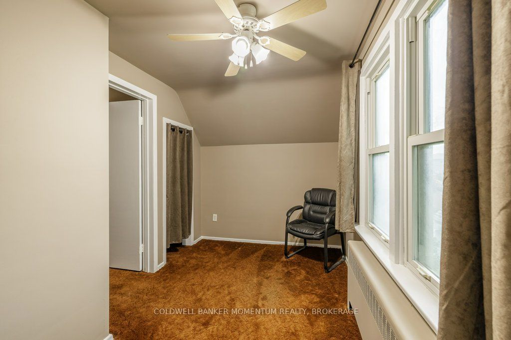 25 Clayburn Avenue Property Photo 21