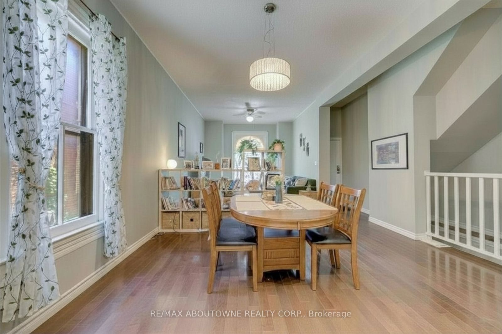 100 Grant Avenue Property Photo 9