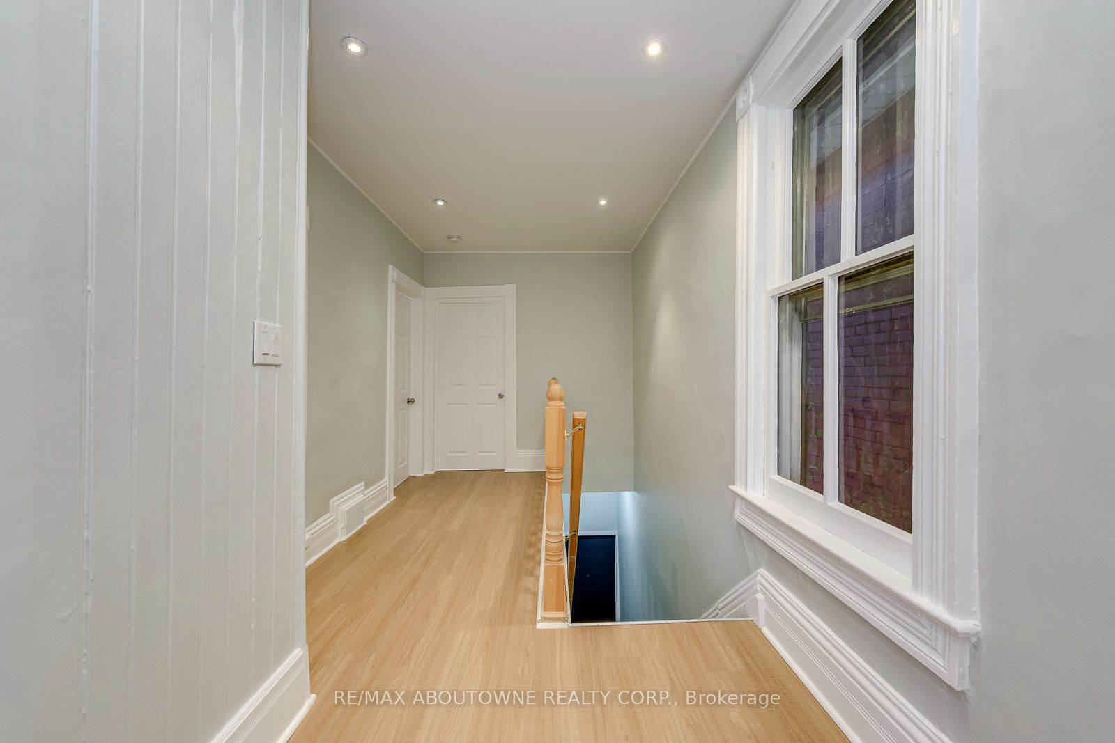 100 Grant Avenue Property Photo 14