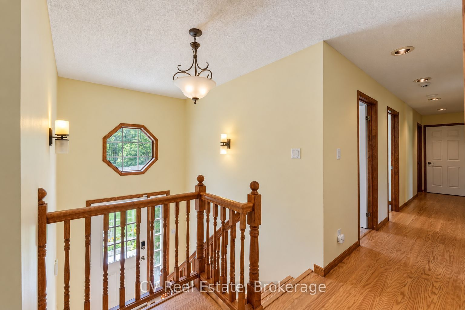1045 Narrows Road Property Photo 7