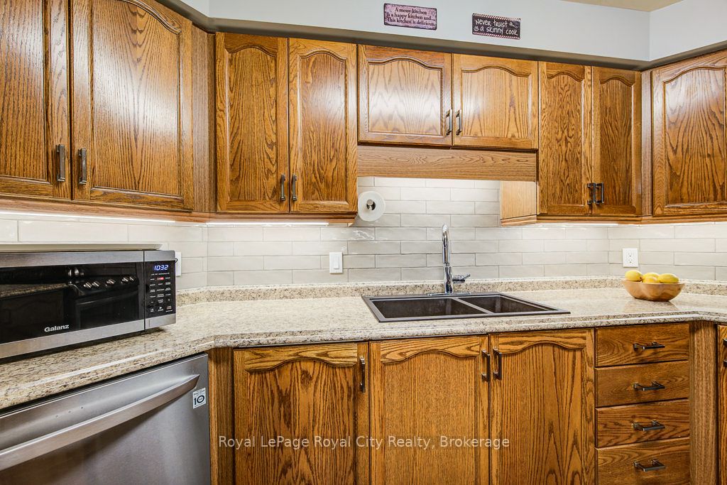 281 Bristol Street 204 Property Photo 15