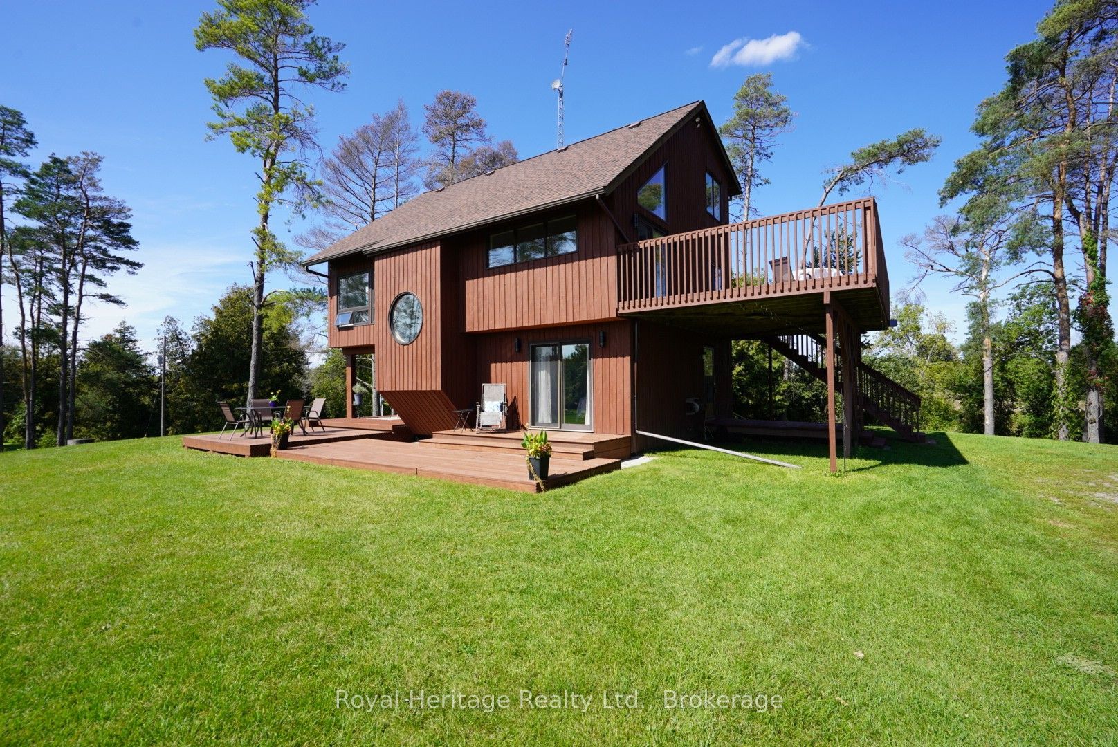 215 Fifth Line Dummer South Road Property Photo 1