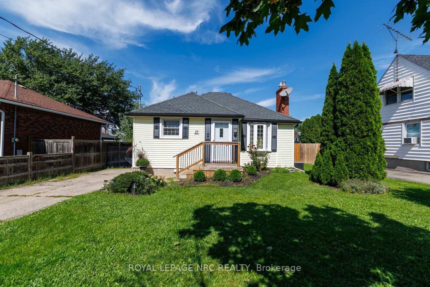 27 Cedardale Avenue Property Photo 1